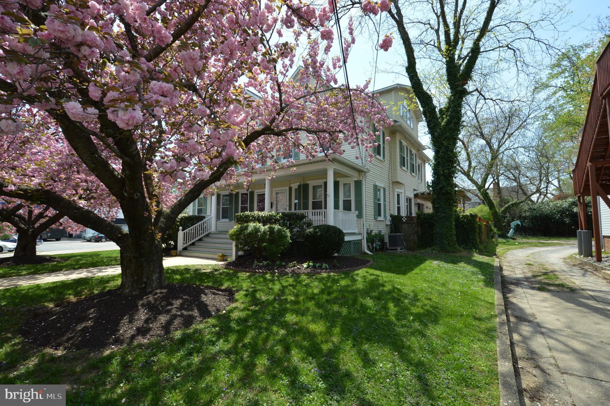 HOMEWOOD - Residential