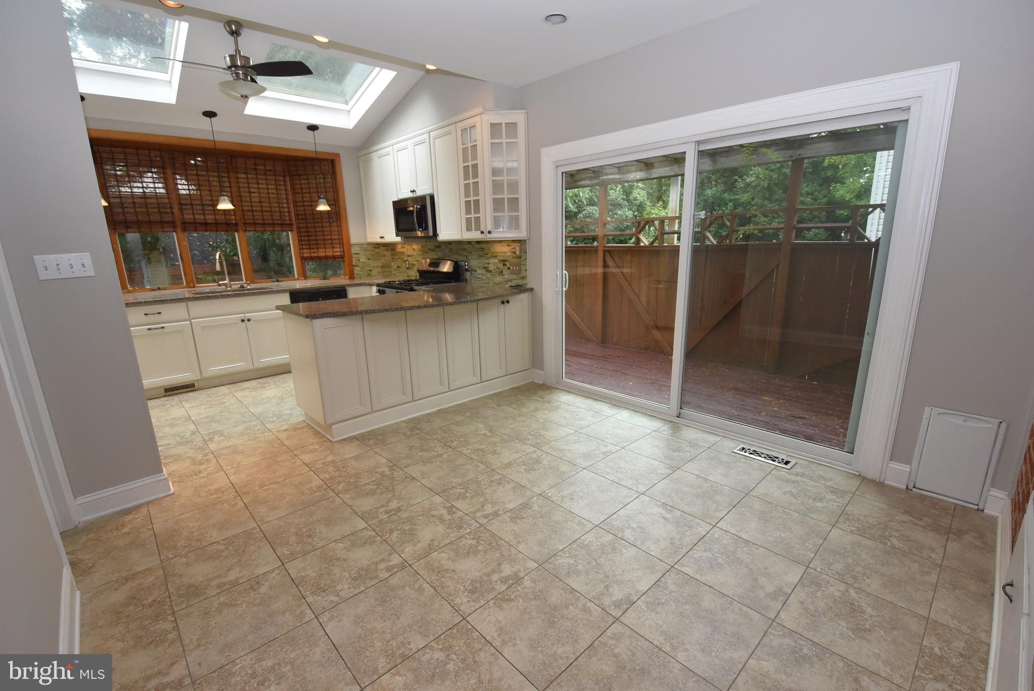 HOMEWOOD - Residential