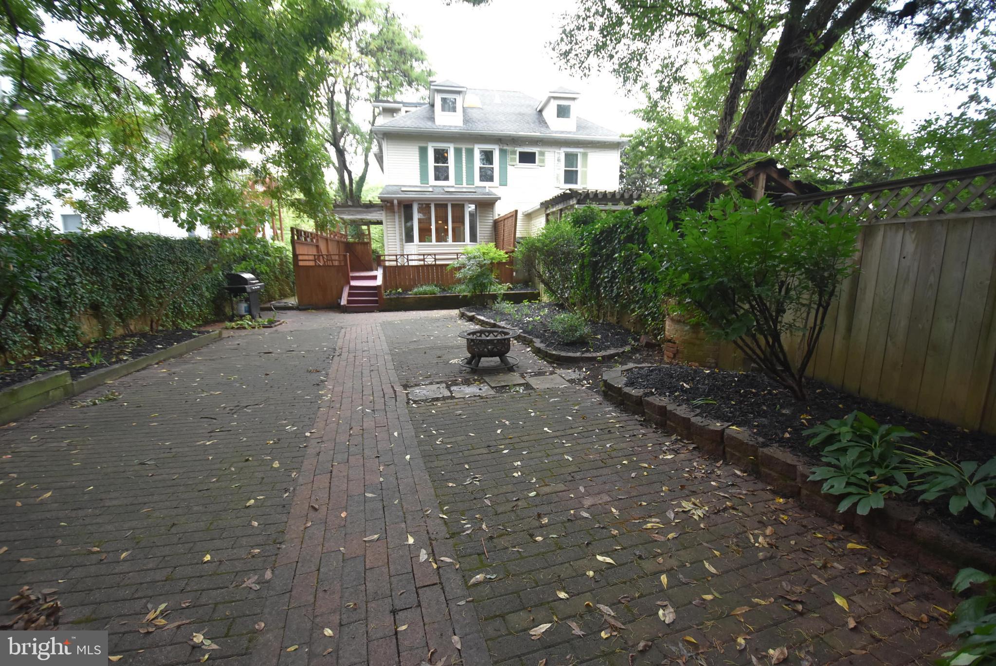 HOMEWOOD - Residential