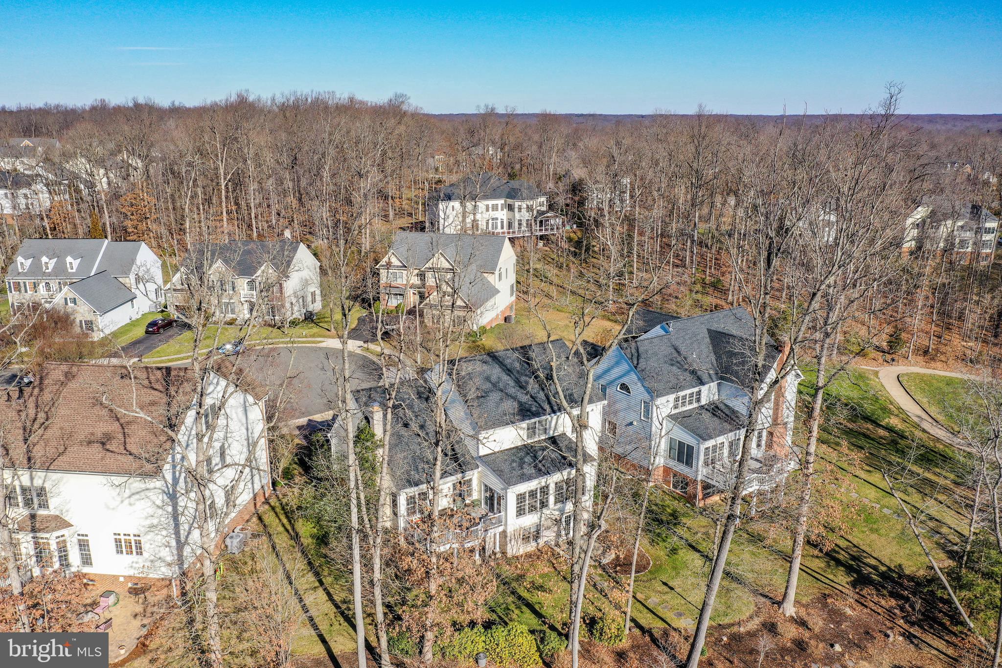 RIVER FALLS - Residential