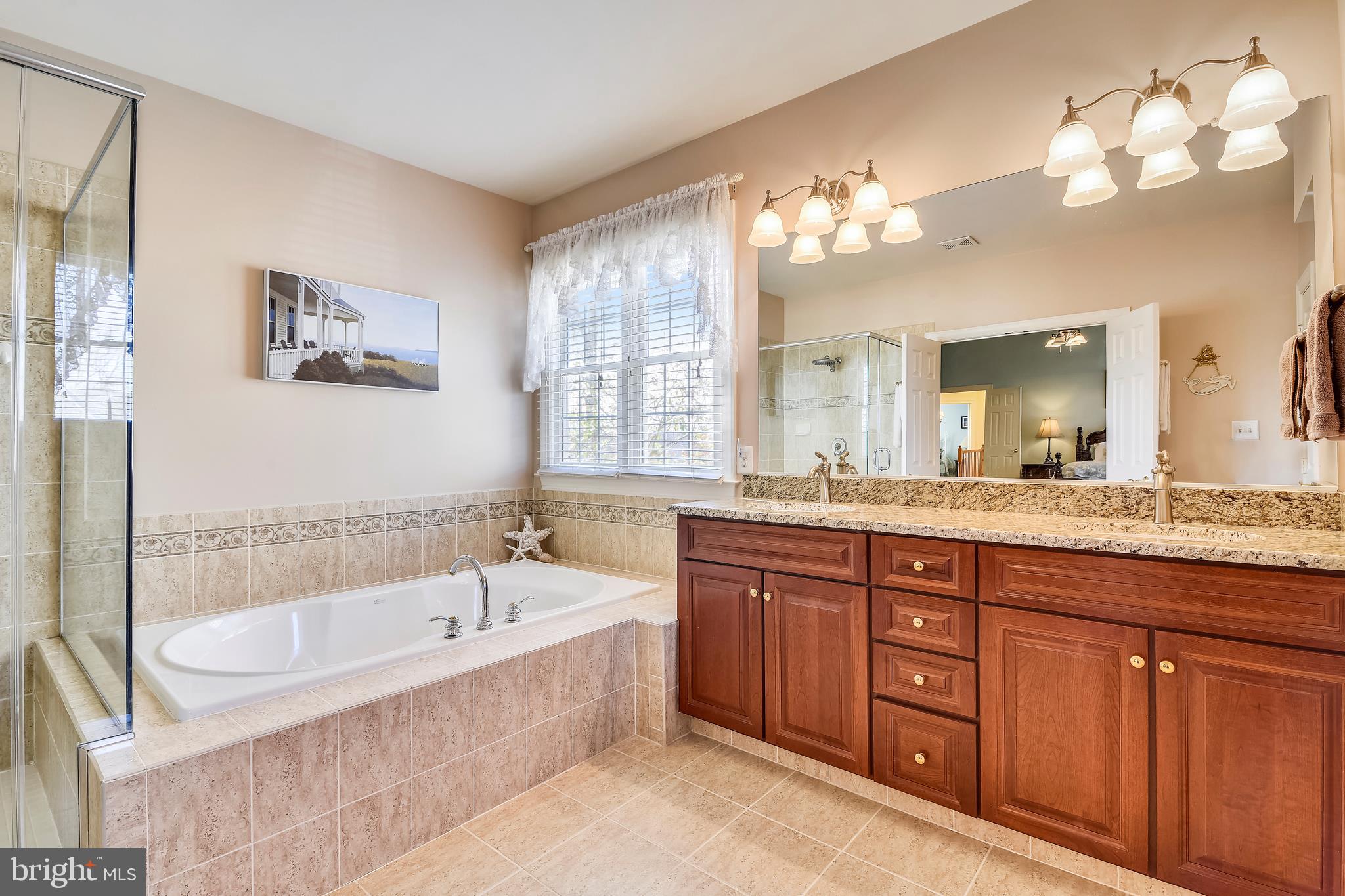 RIVER FALLS - Residential