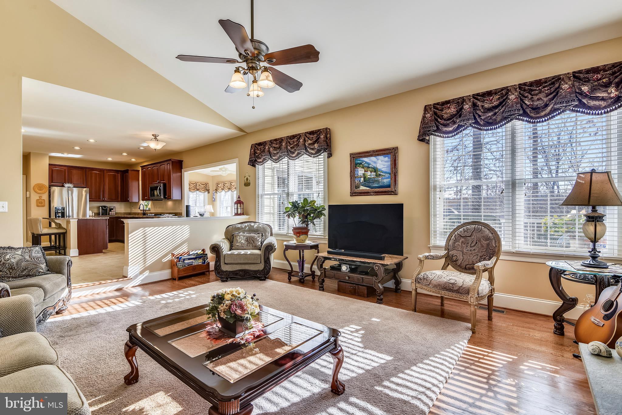 RIVER FALLS - Residential