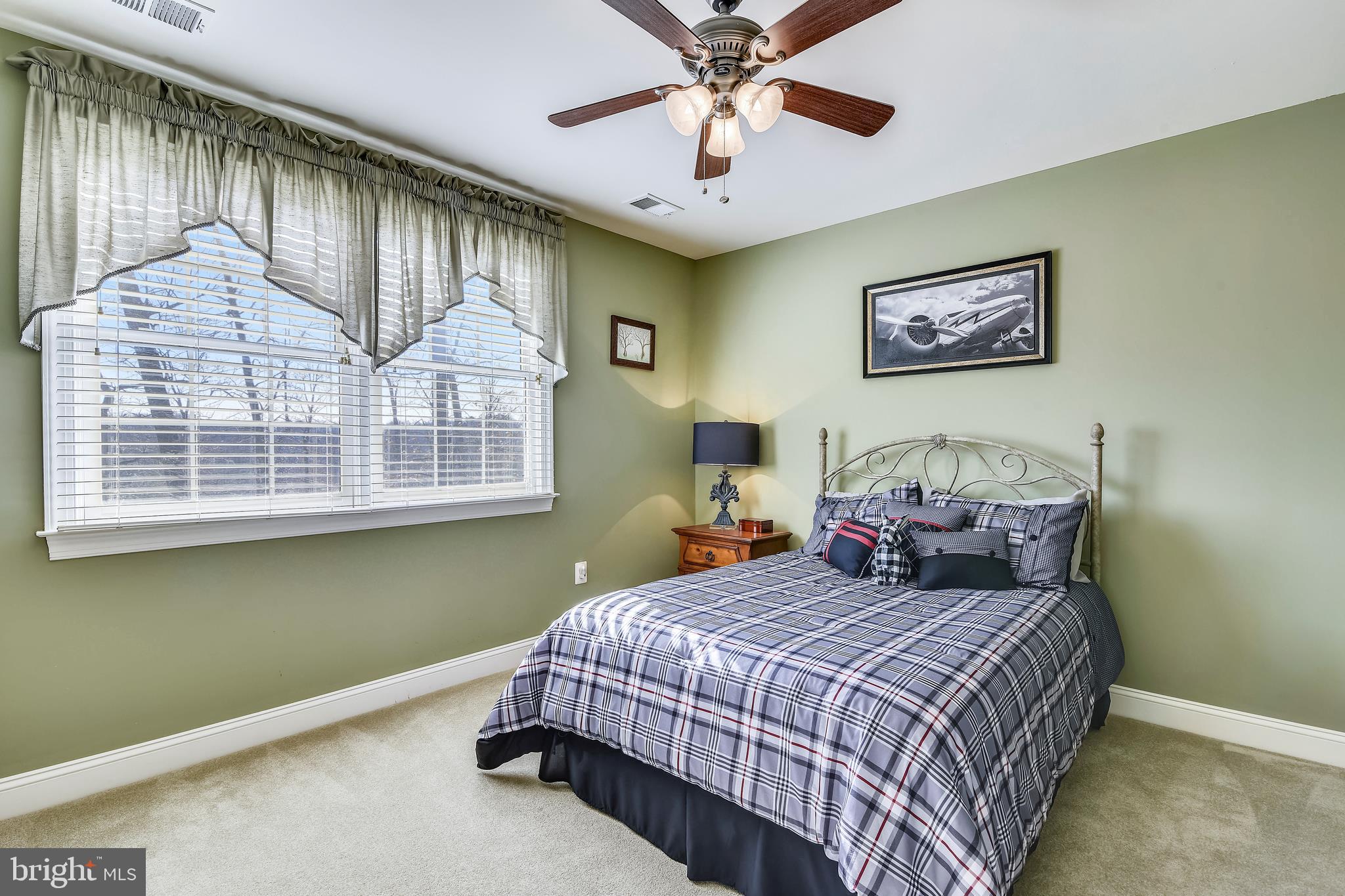 RIVER FALLS - Residential