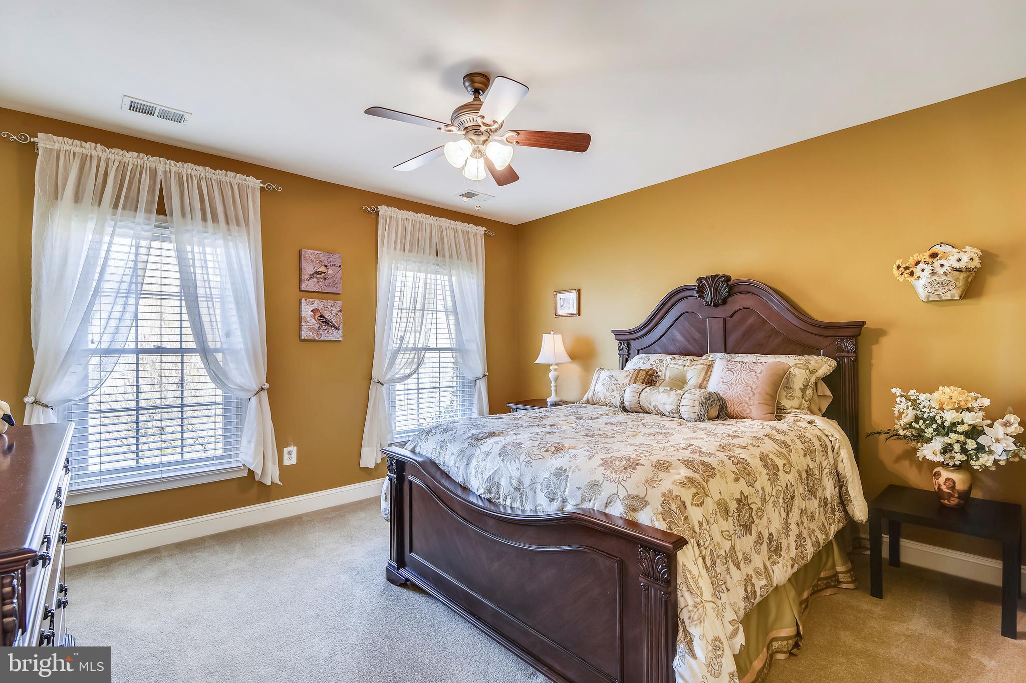 RIVER FALLS - Residential