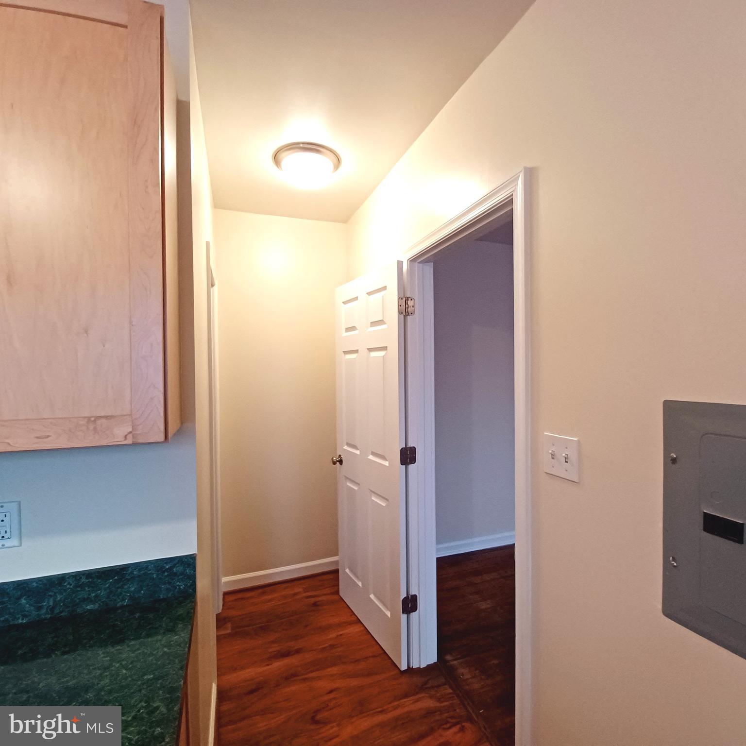 OLD TOWN - Residential Lease