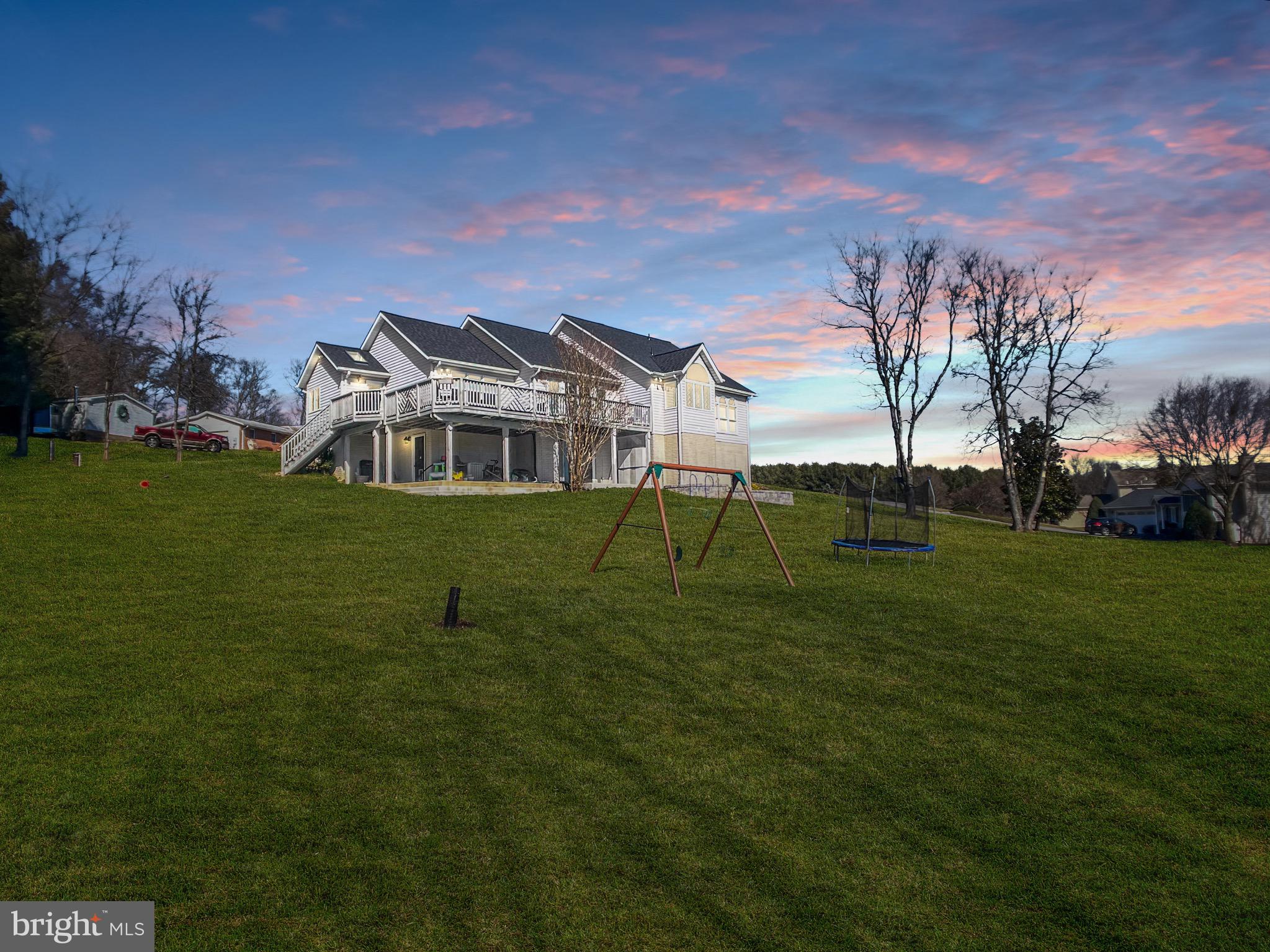 BRADDOCK MANOR - Residential