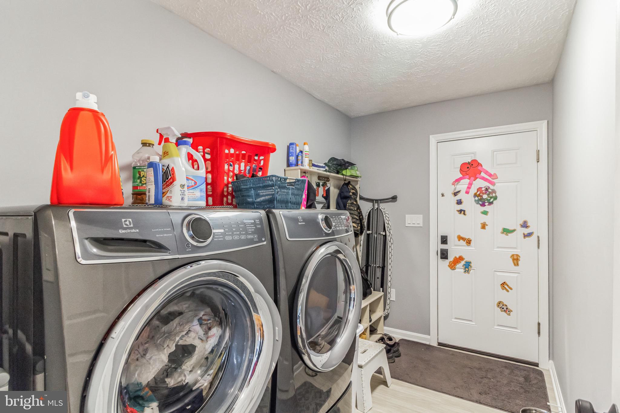 BRADDOCK MANOR - Residential