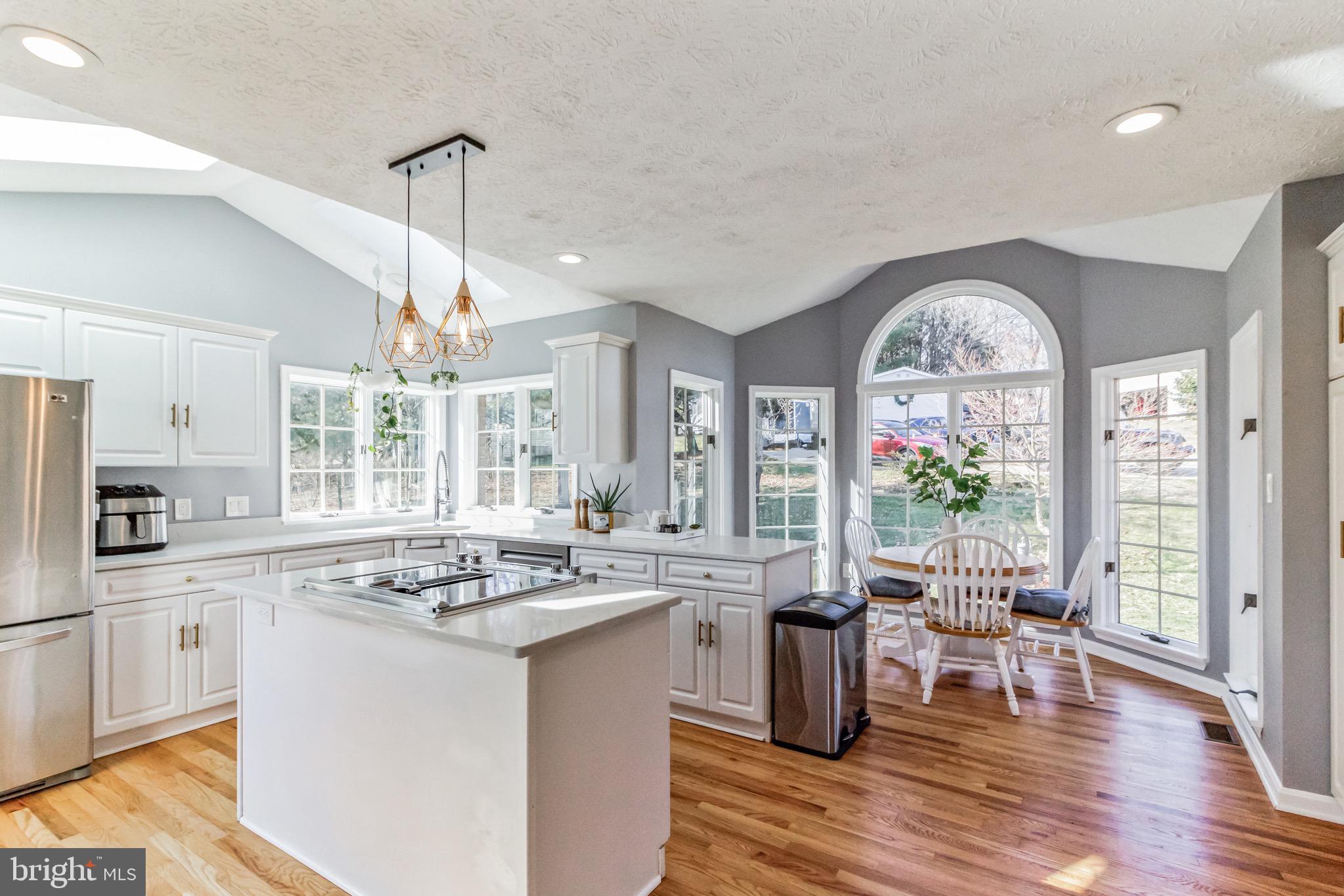 BRADDOCK MANOR - Residential