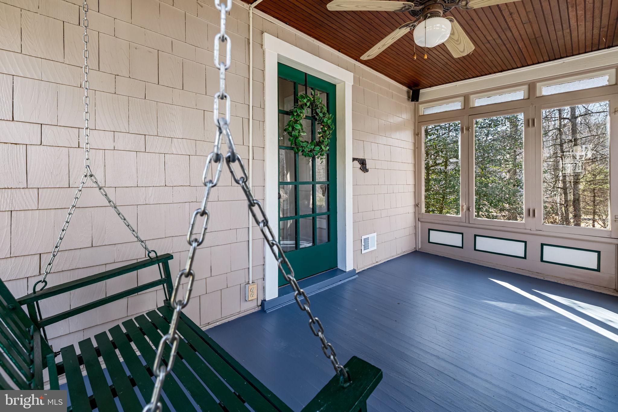 MOUNT WASHINGTON - Residential