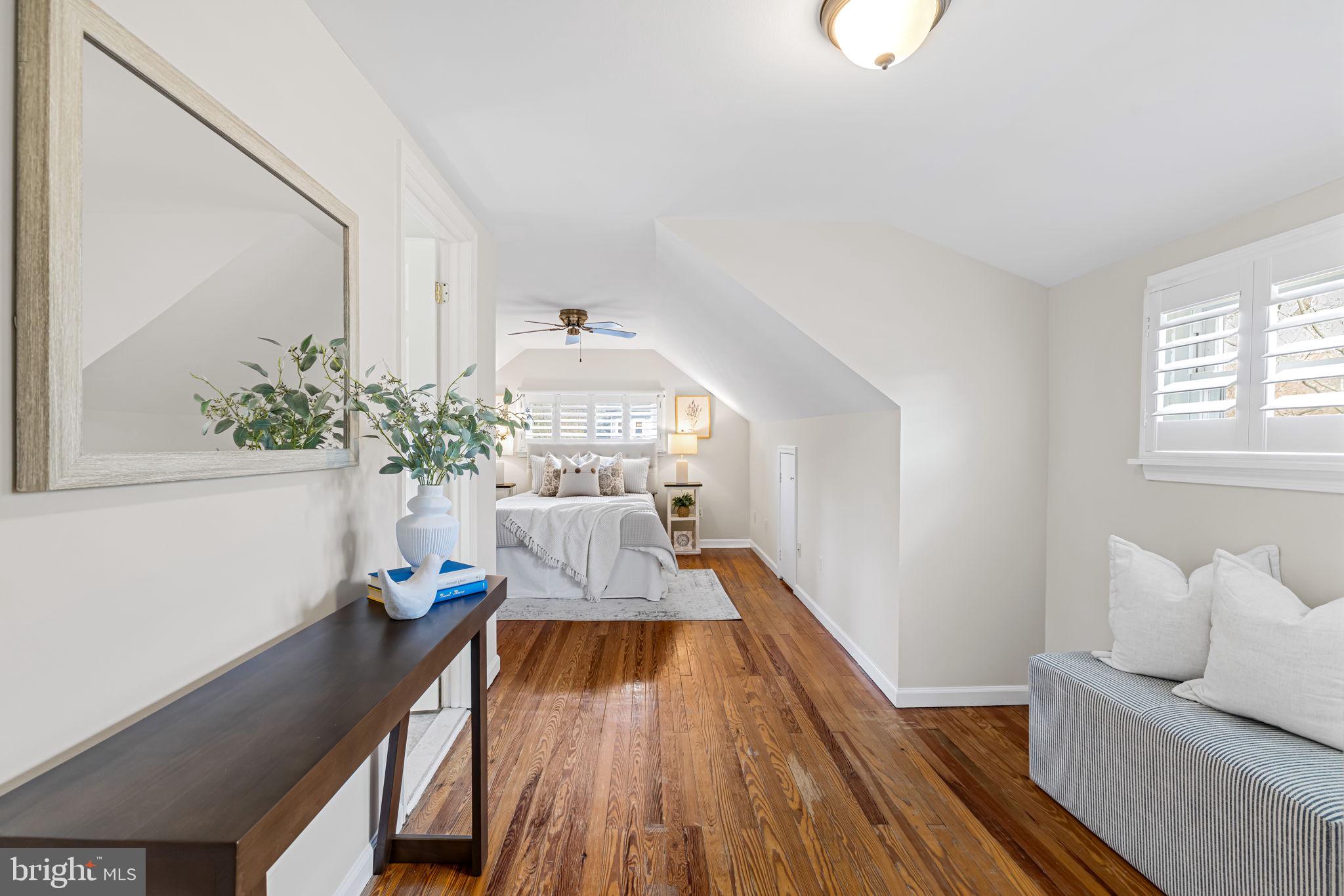 MOUNT WASHINGTON - Residential