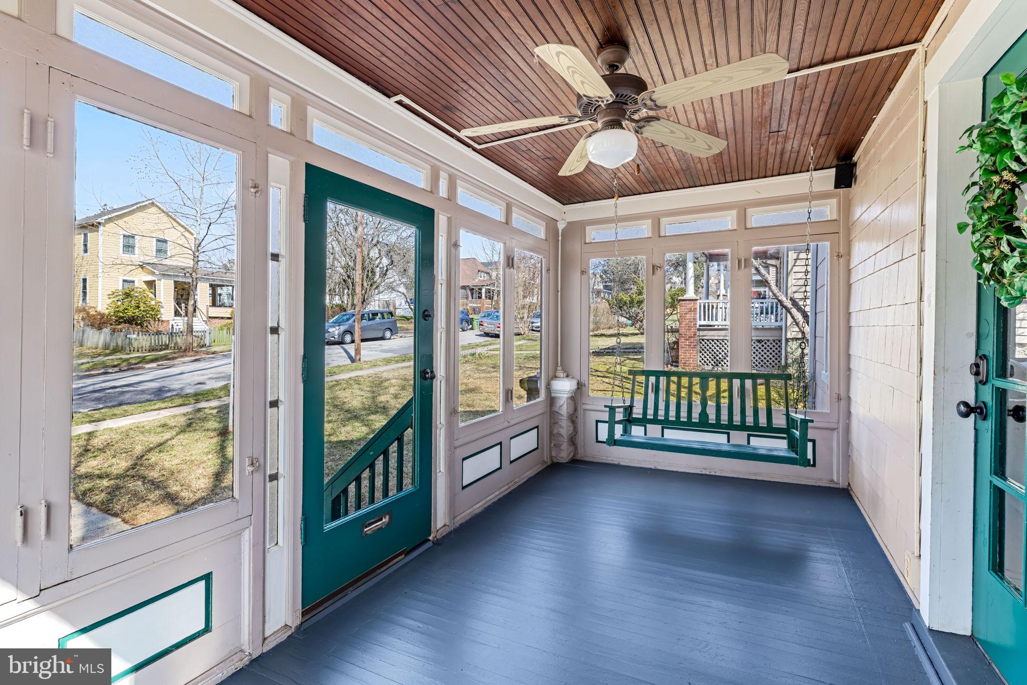 MOUNT WASHINGTON - Residential