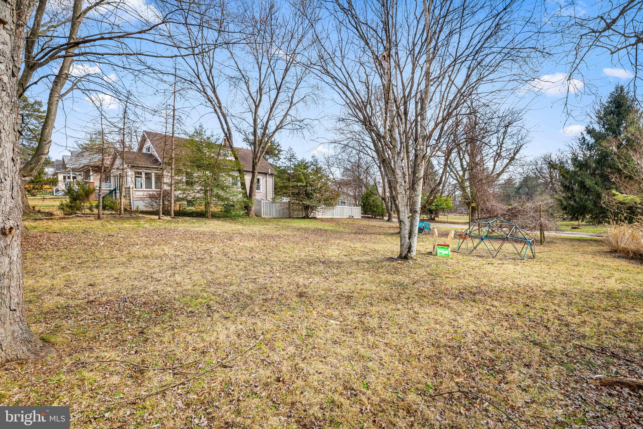 MOUNT WASHINGTON - Residential