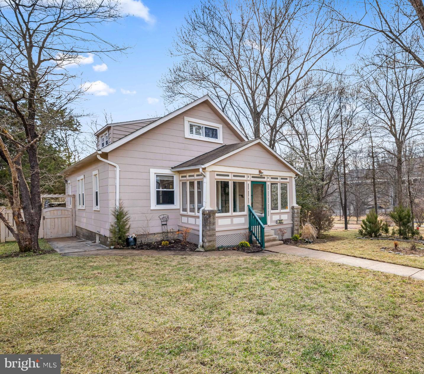 MOUNT WASHINGTON - Residential