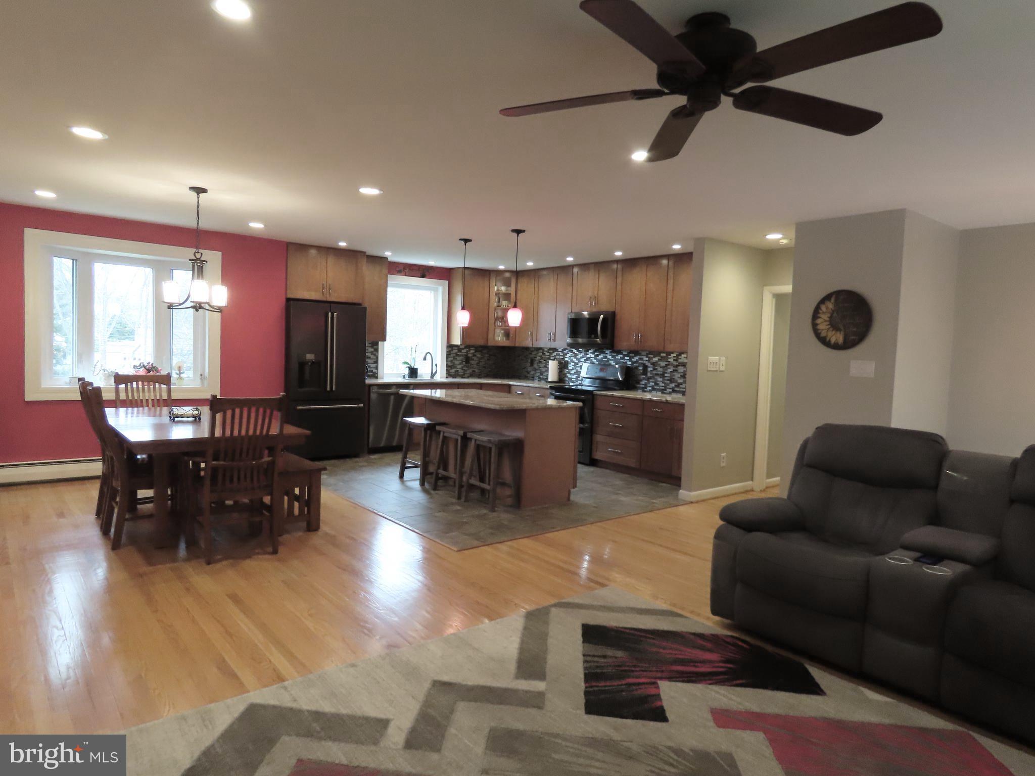 HOLLAND PARK - Residential