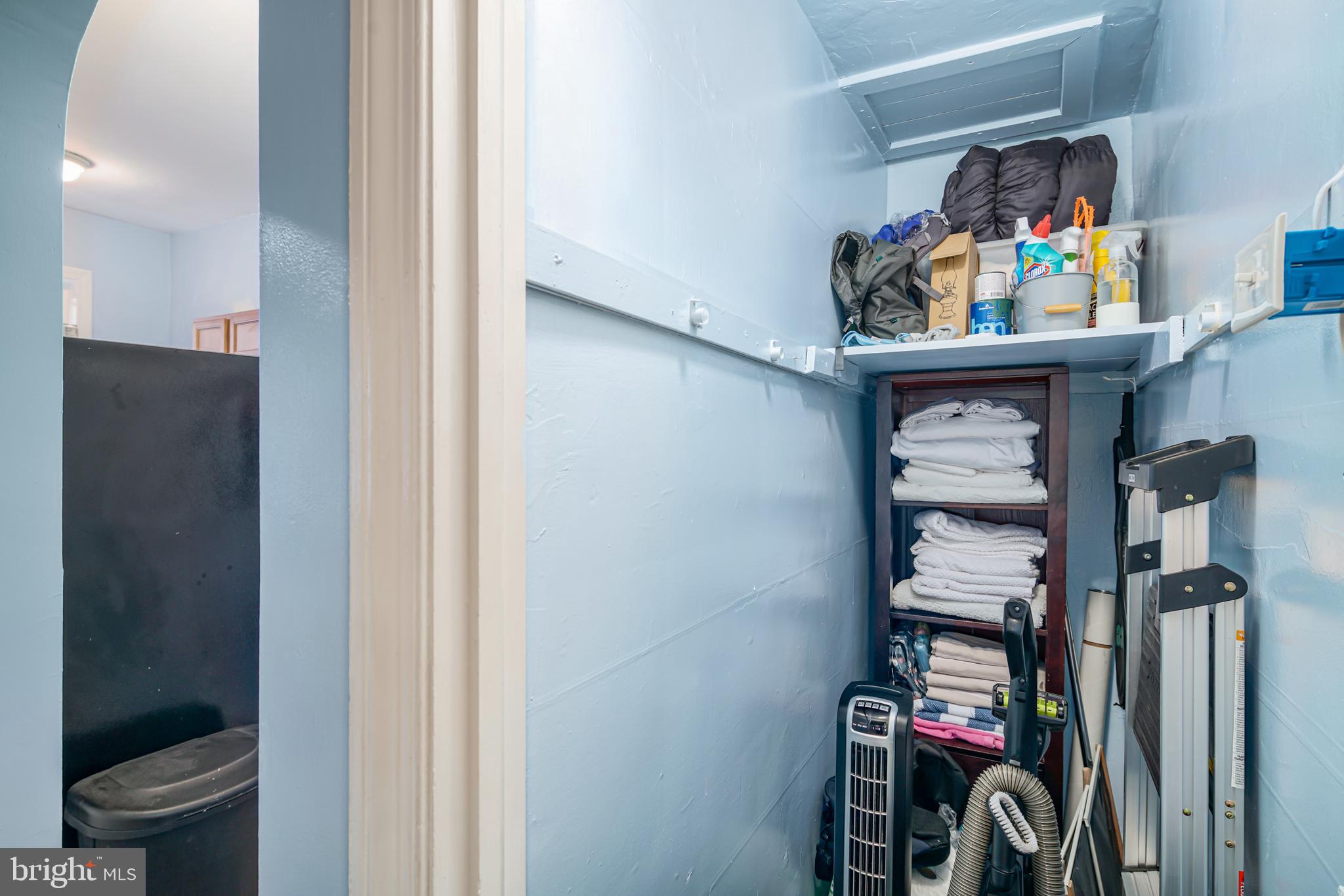 SOCIETY HILL - Residential Lease