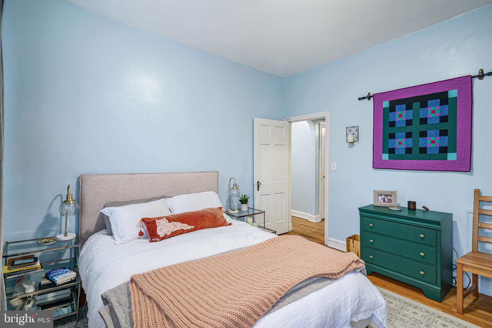 SOCIETY HILL - Residential Lease