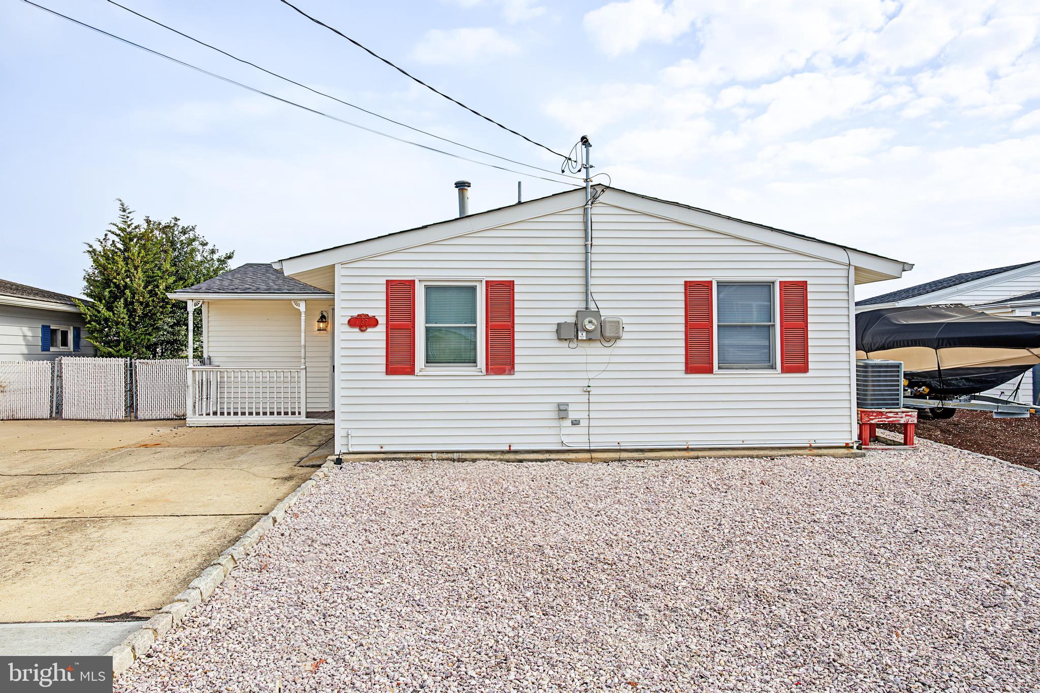 137 E SUSQUEHANNA DRIVE