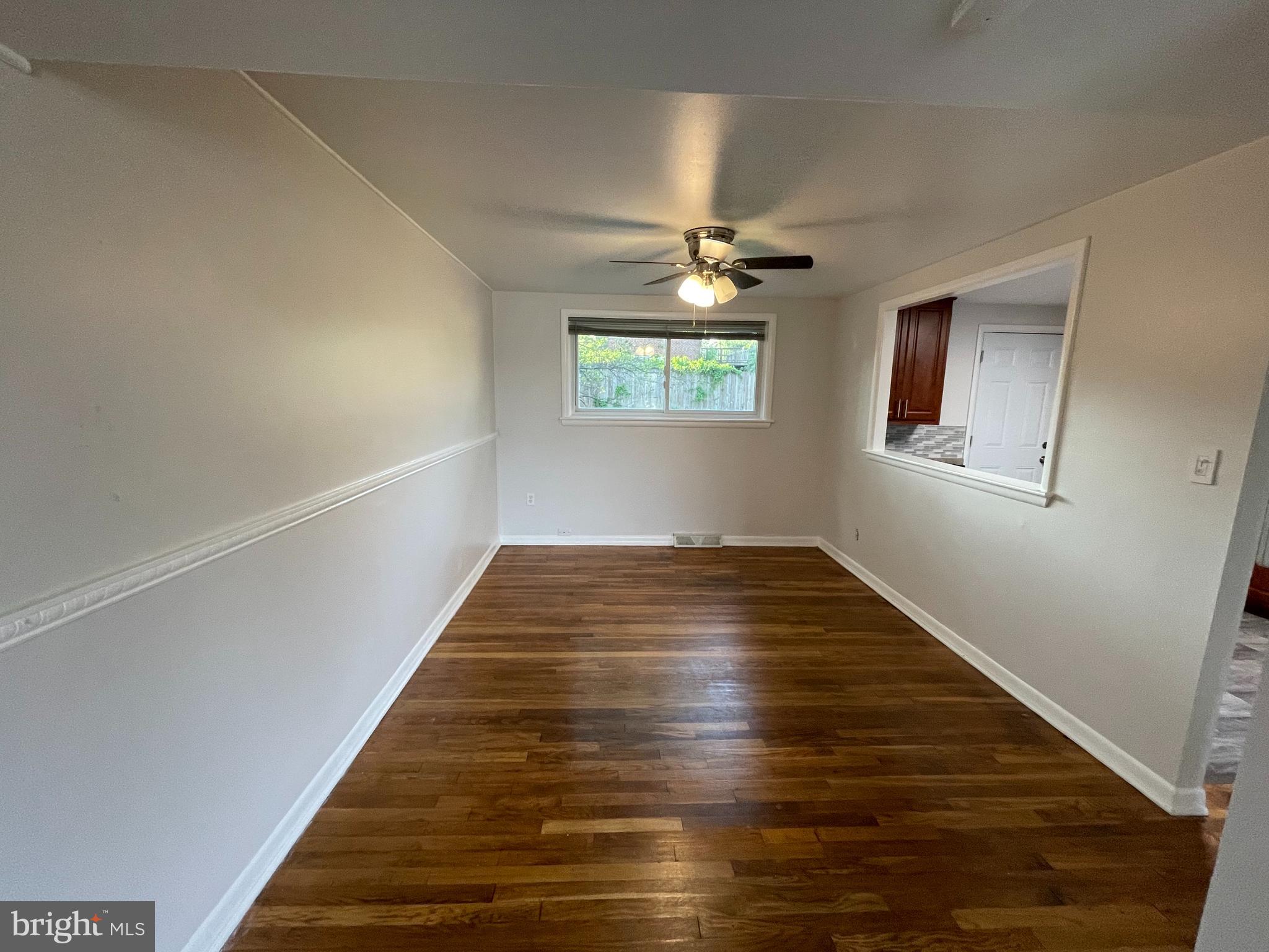 FOREST GREEN - Residential Lease