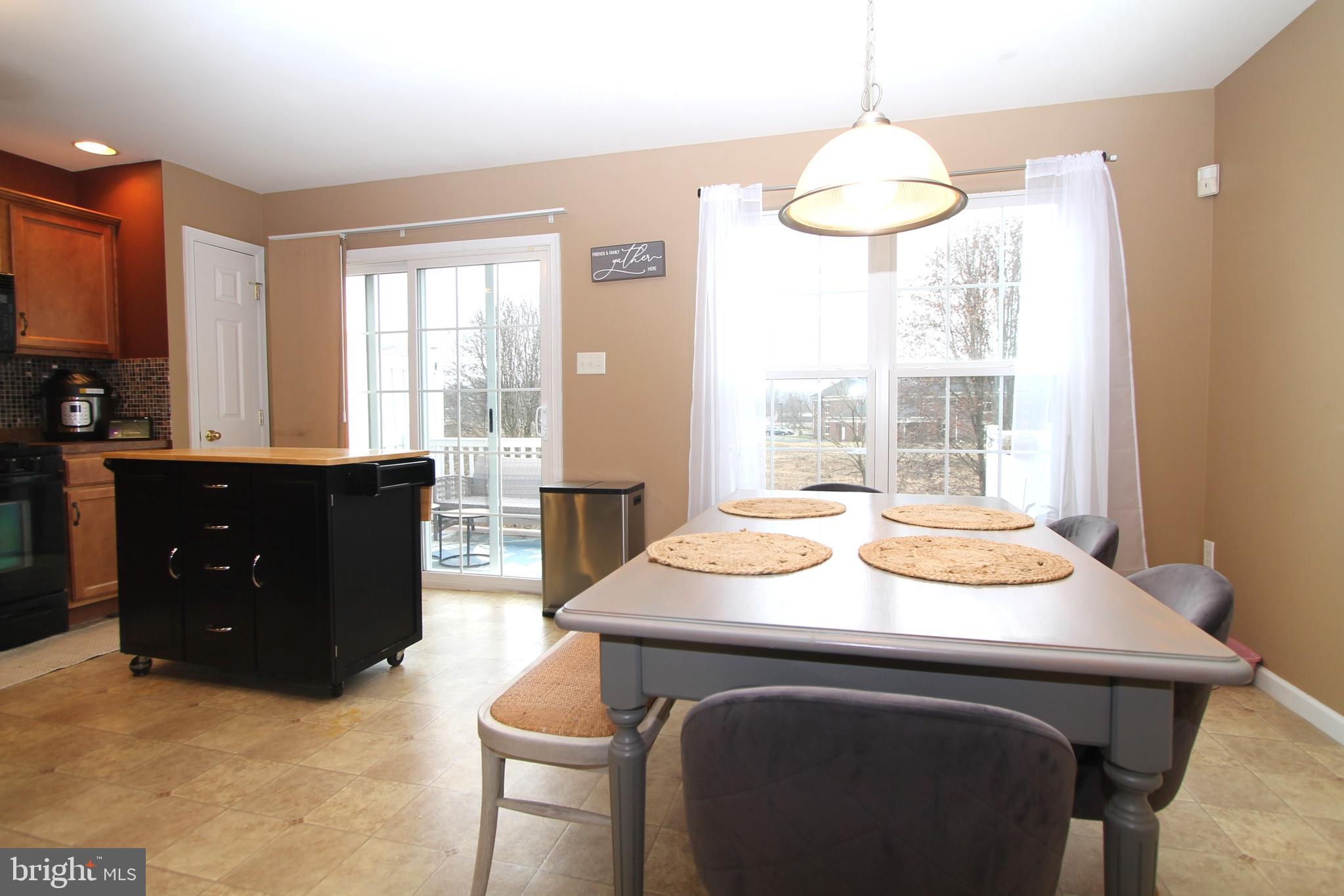 AMBERLEIGH - Residential