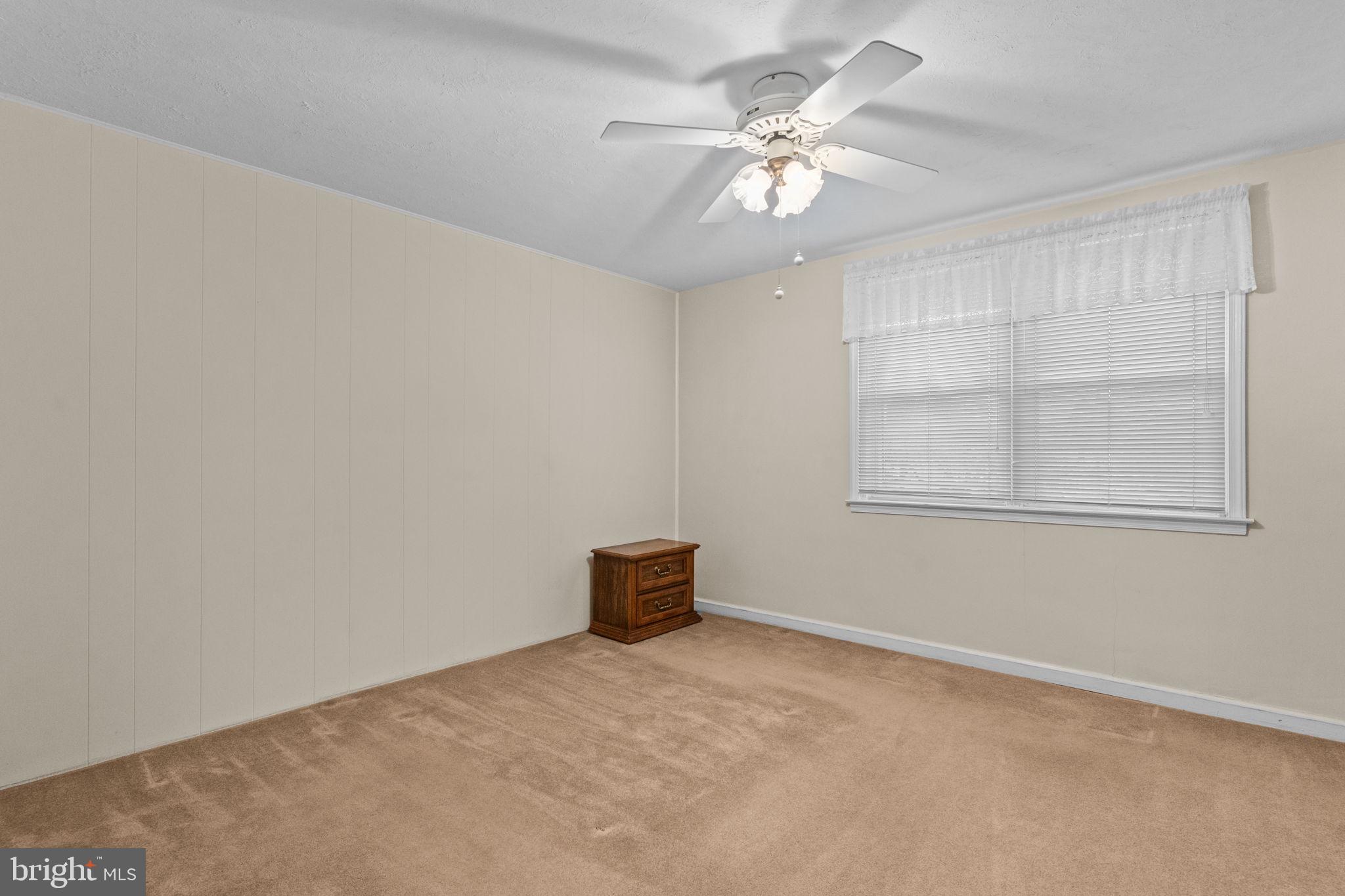 HOLME CIRCLE - Residential