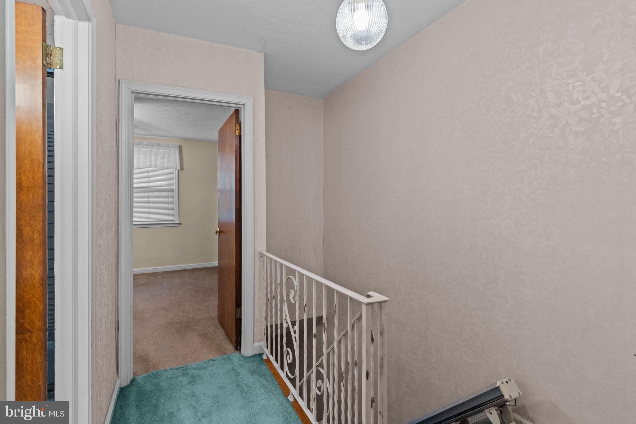 HOLME CIRCLE - Residential