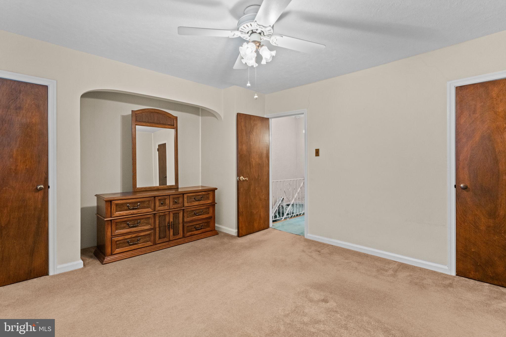 HOLME CIRCLE - Residential