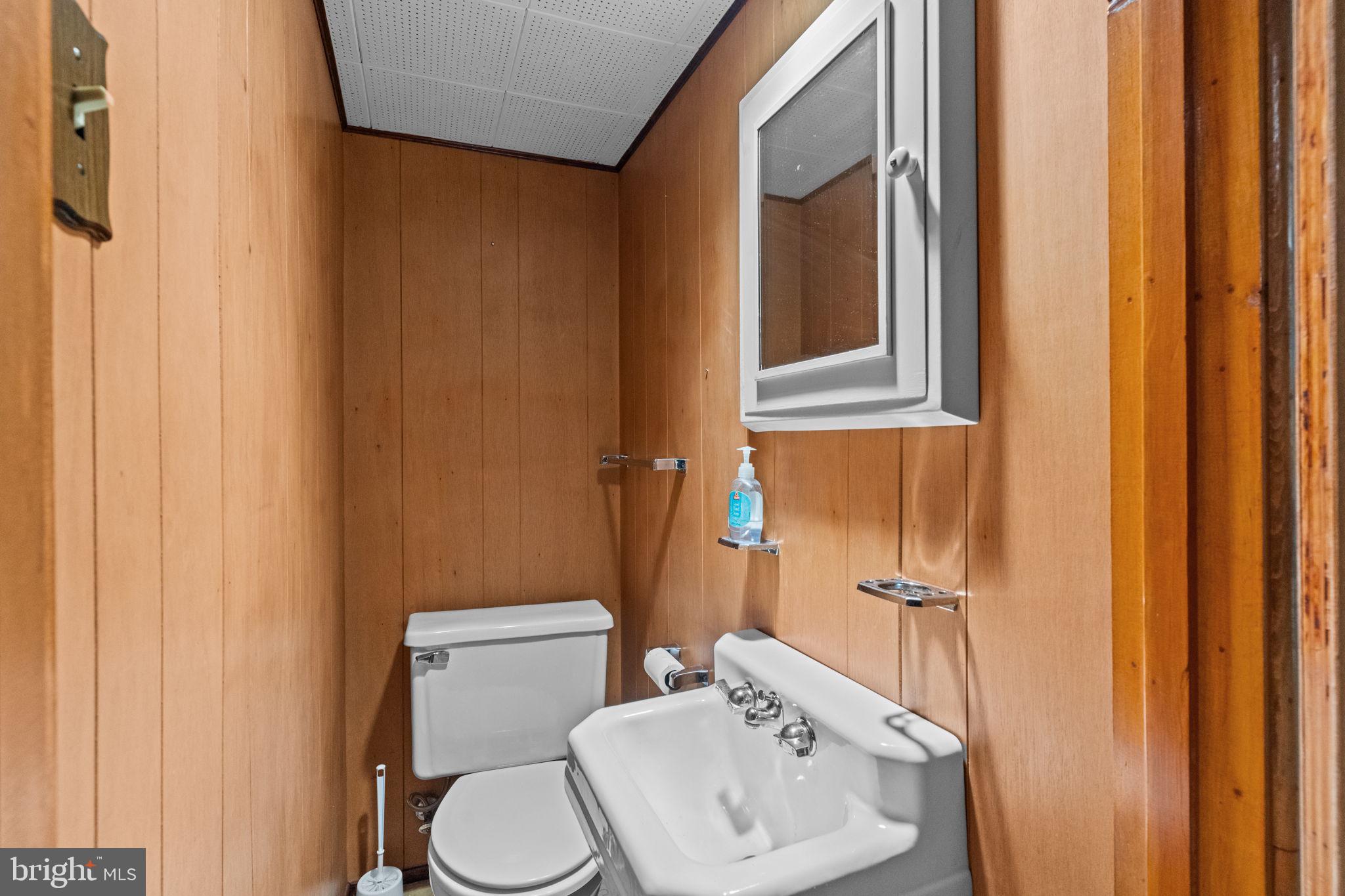 HOLME CIRCLE - Residential