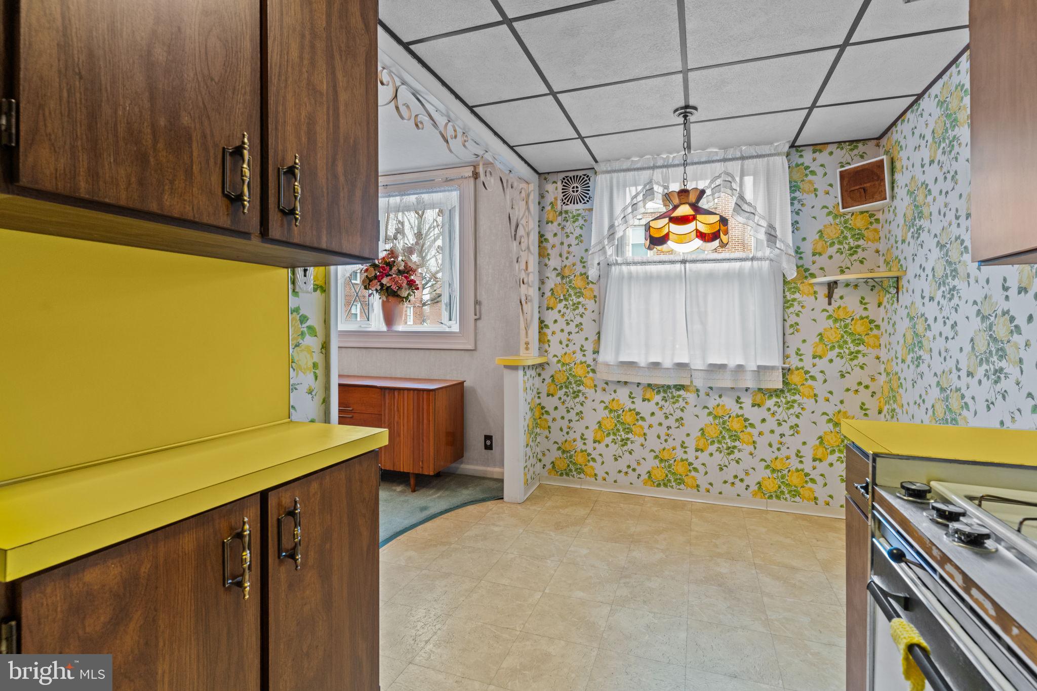 HOLME CIRCLE - Residential