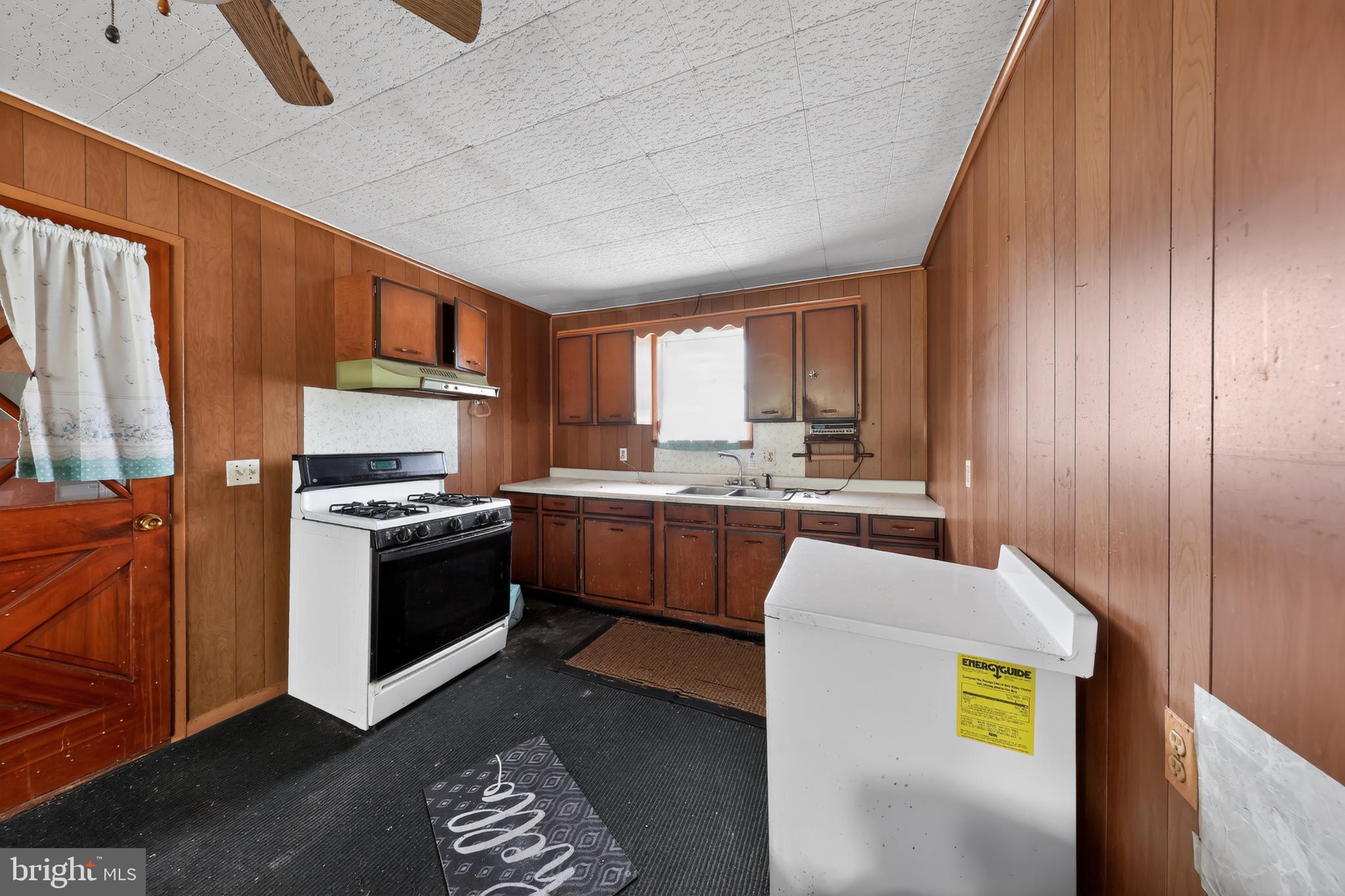 SUDLERSVILLE - Residential