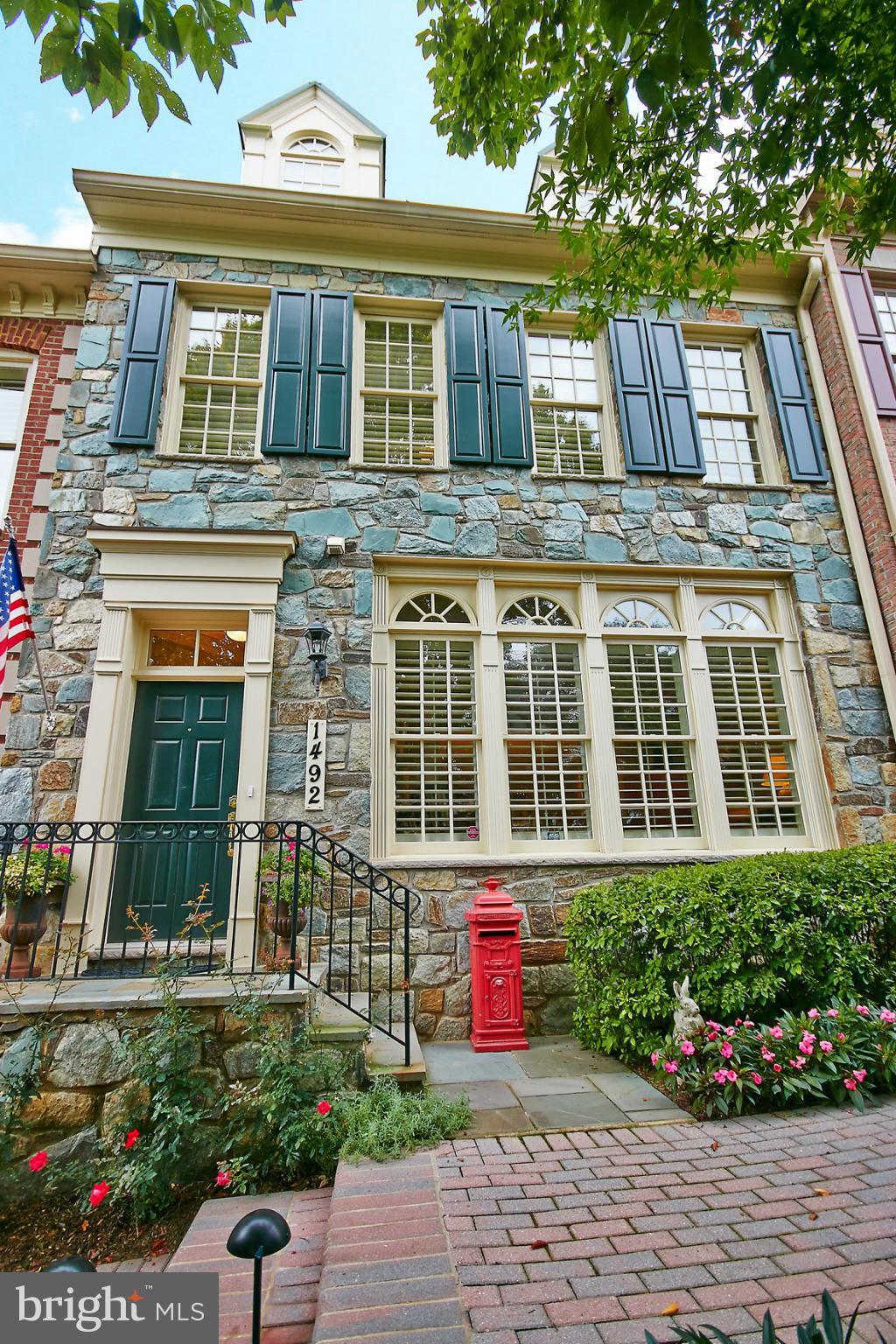 EVANS FARM - Residential