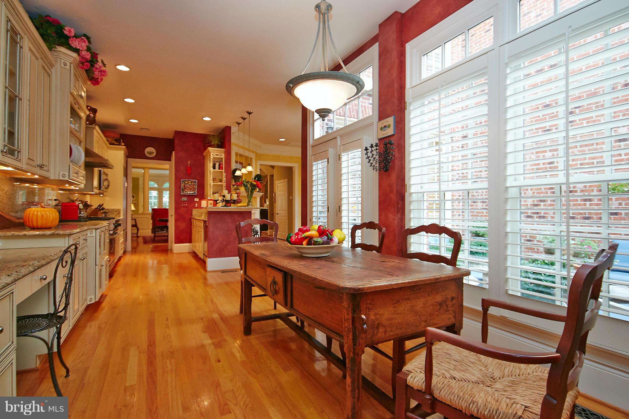 EVANS FARM - Residential