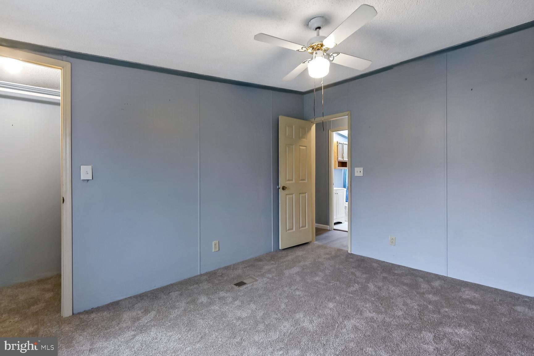 REEDS AT BAYVIEW MOBILE PARK - Residential