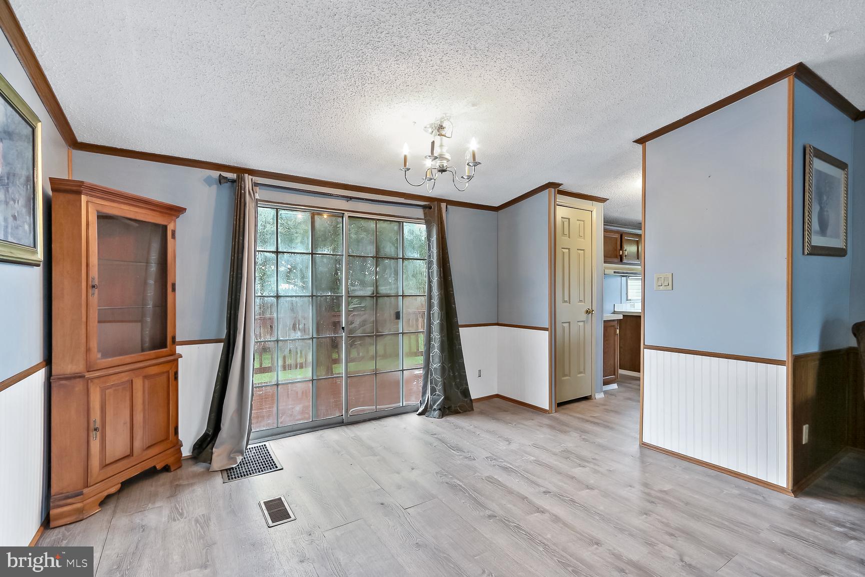 REEDS AT BAYVIEW MOBILE PARK - Residential