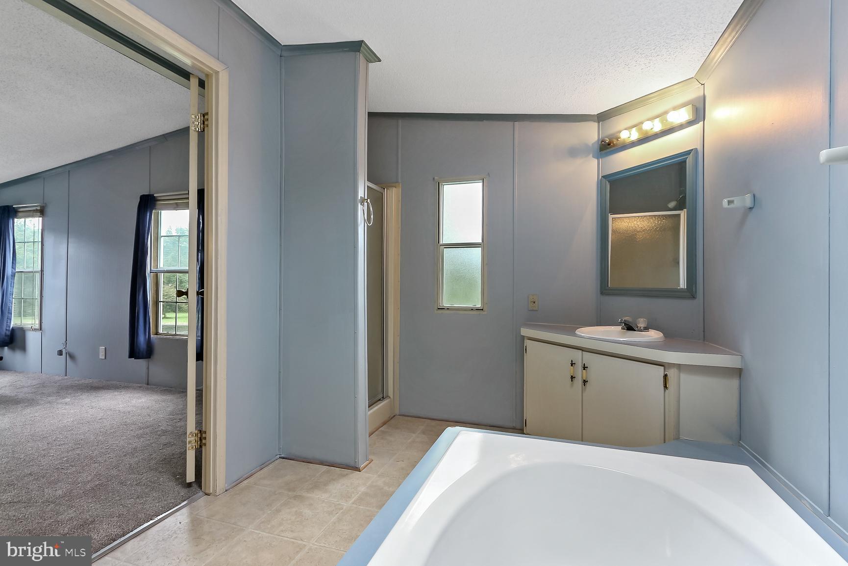 REEDS AT BAYVIEW MOBILE PARK - Residential