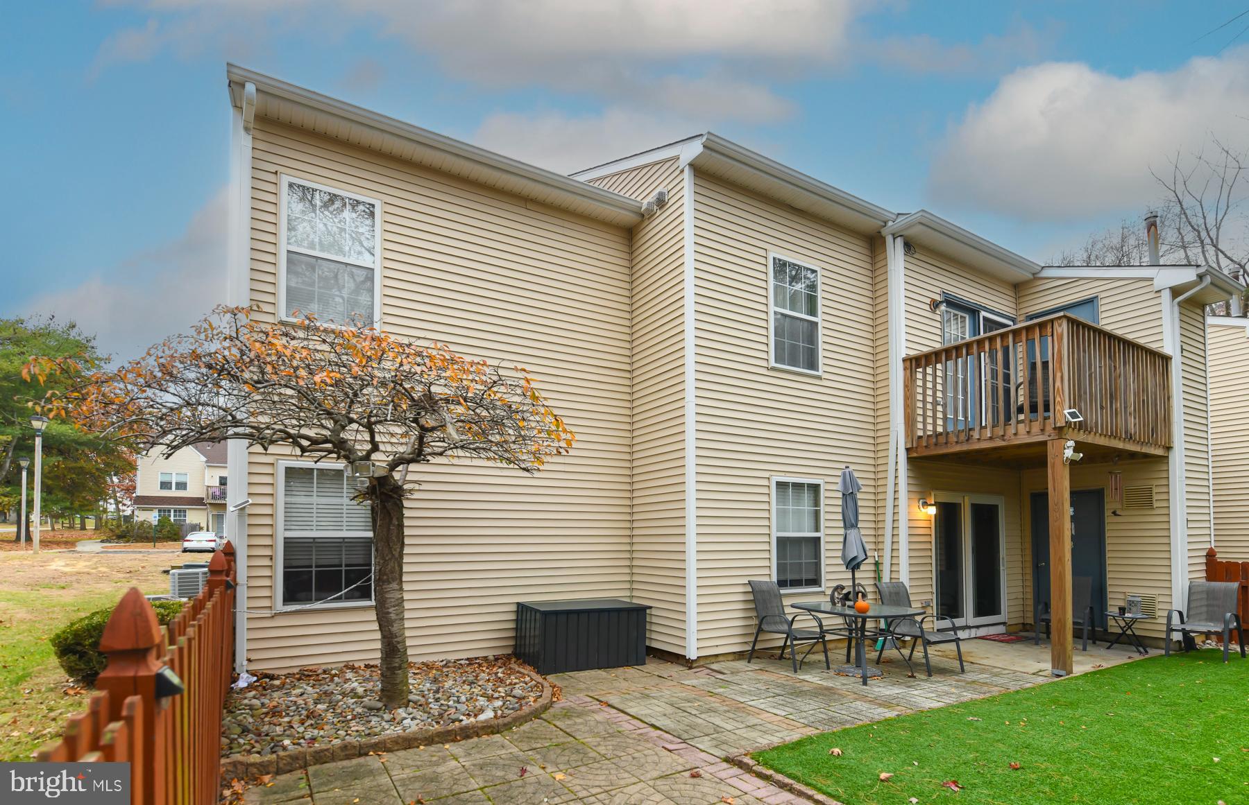 1433 TRISTRAM CIRCLE