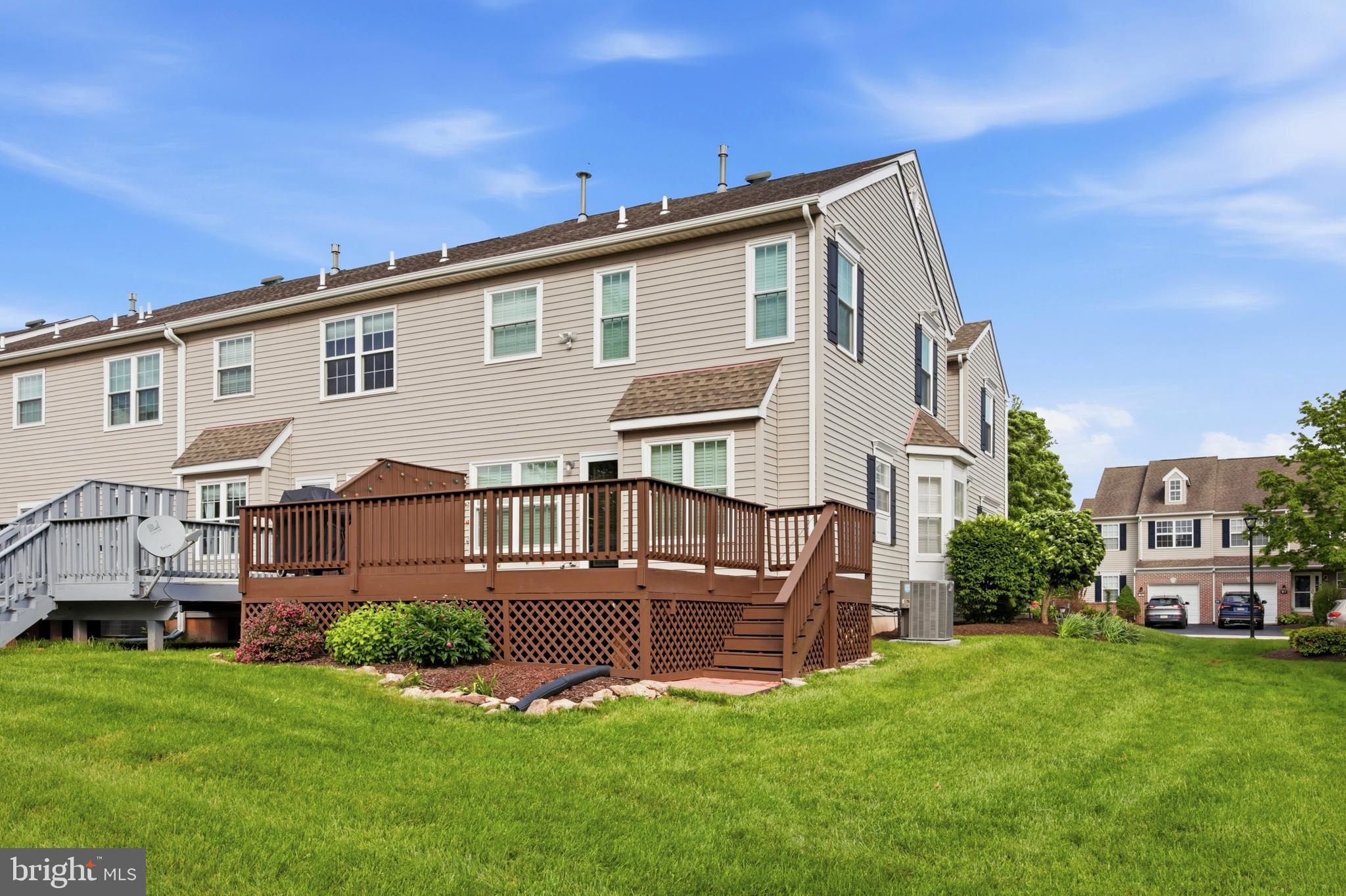 THE LINKS AT SPRIN - Residential