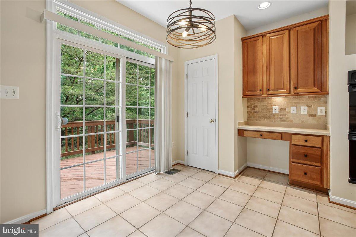 7301 OLDHAM LEEDS WAY