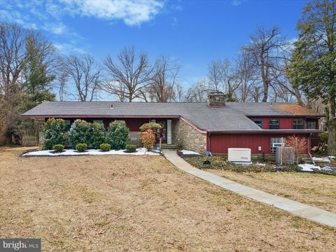 120 W ESSEX AVENUE LANSDOWNE PA 19050