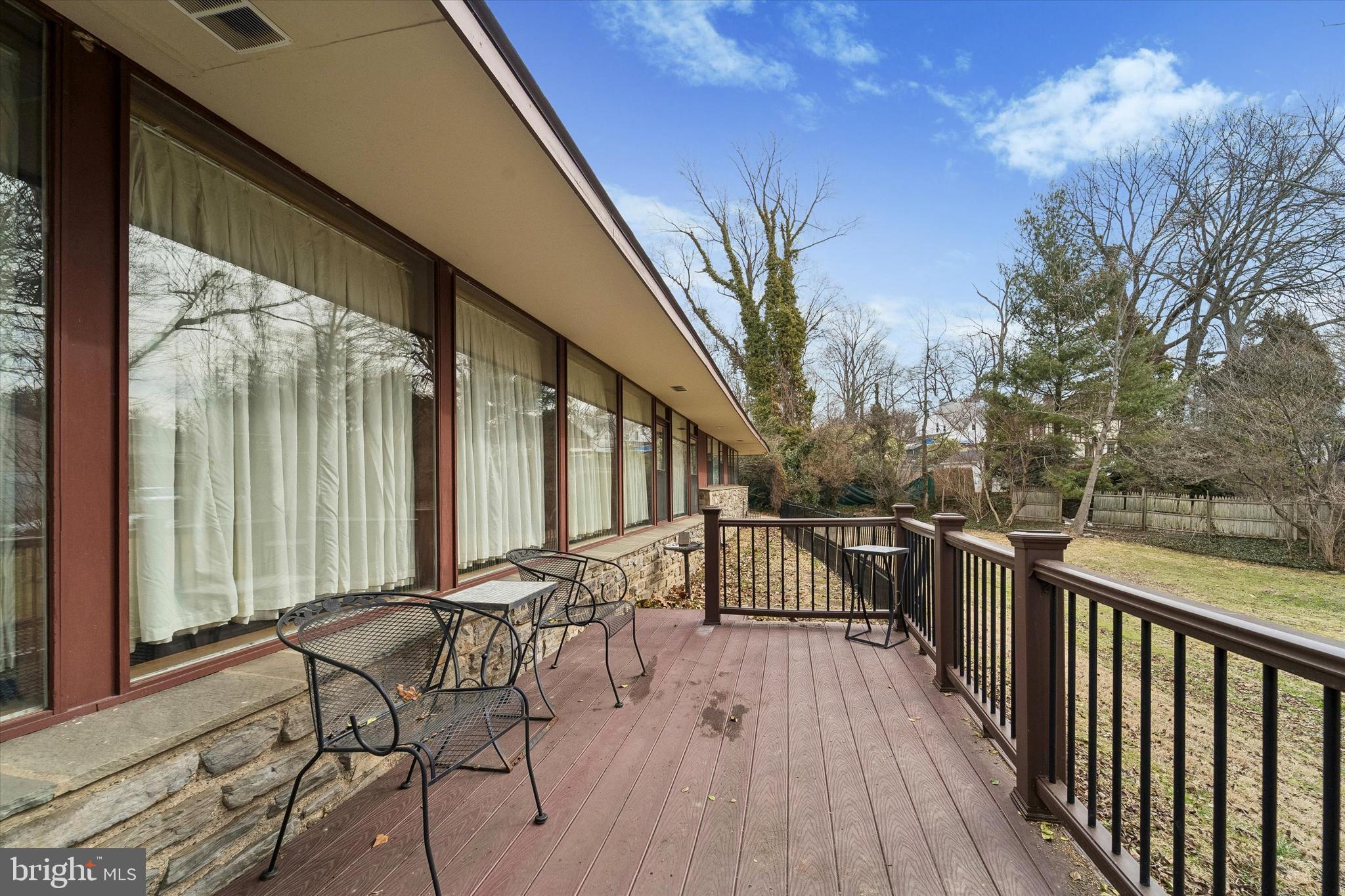 LANSDOWNE - Residential