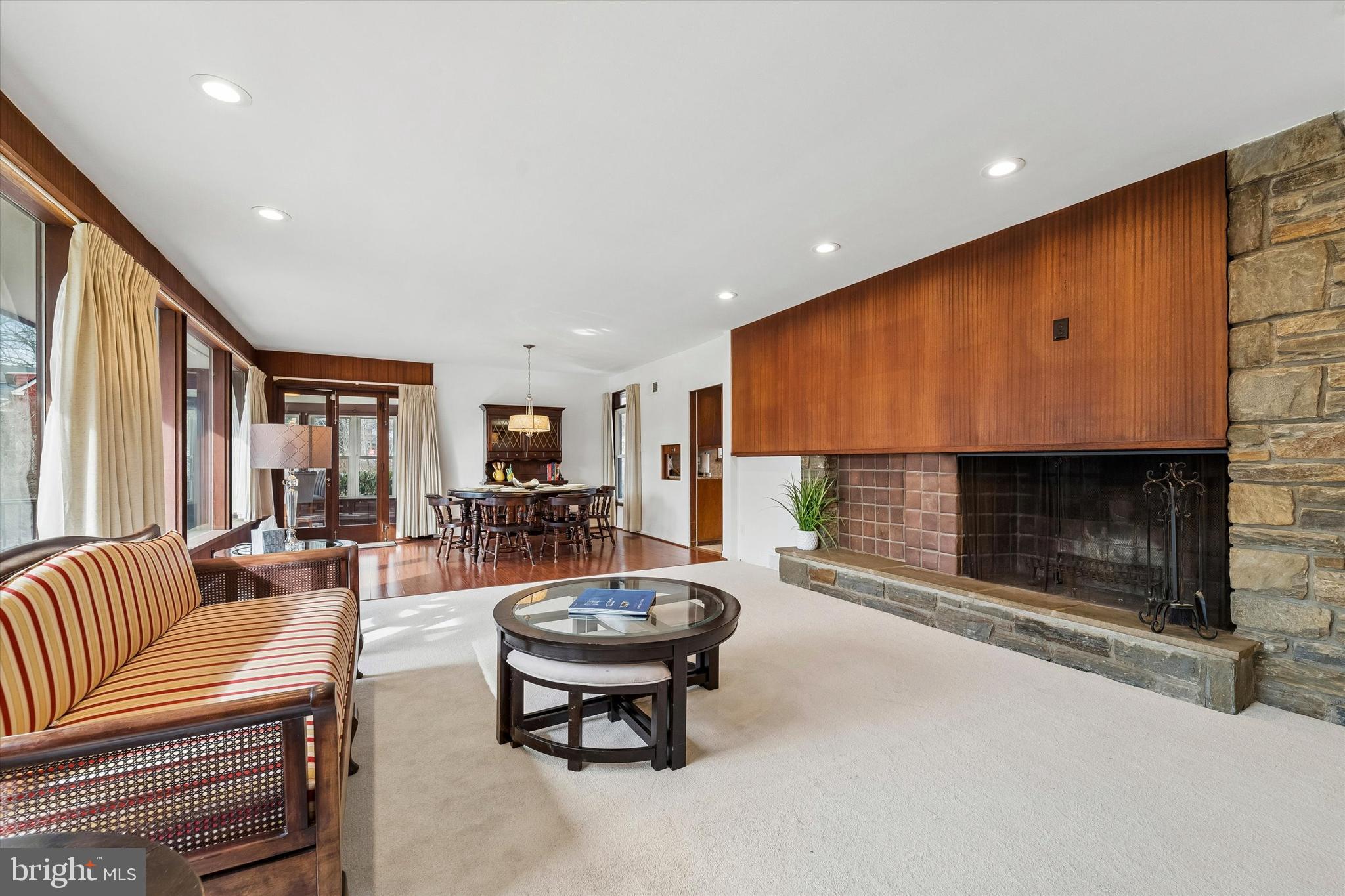 LANSDOWNE - Residential