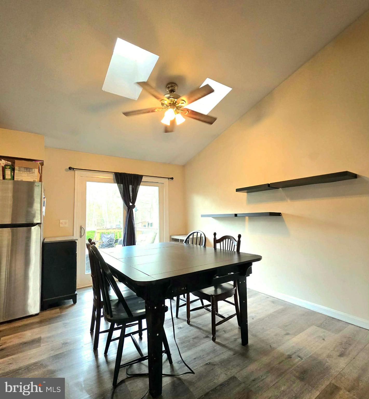 LAKE WILDERNESS - Residential