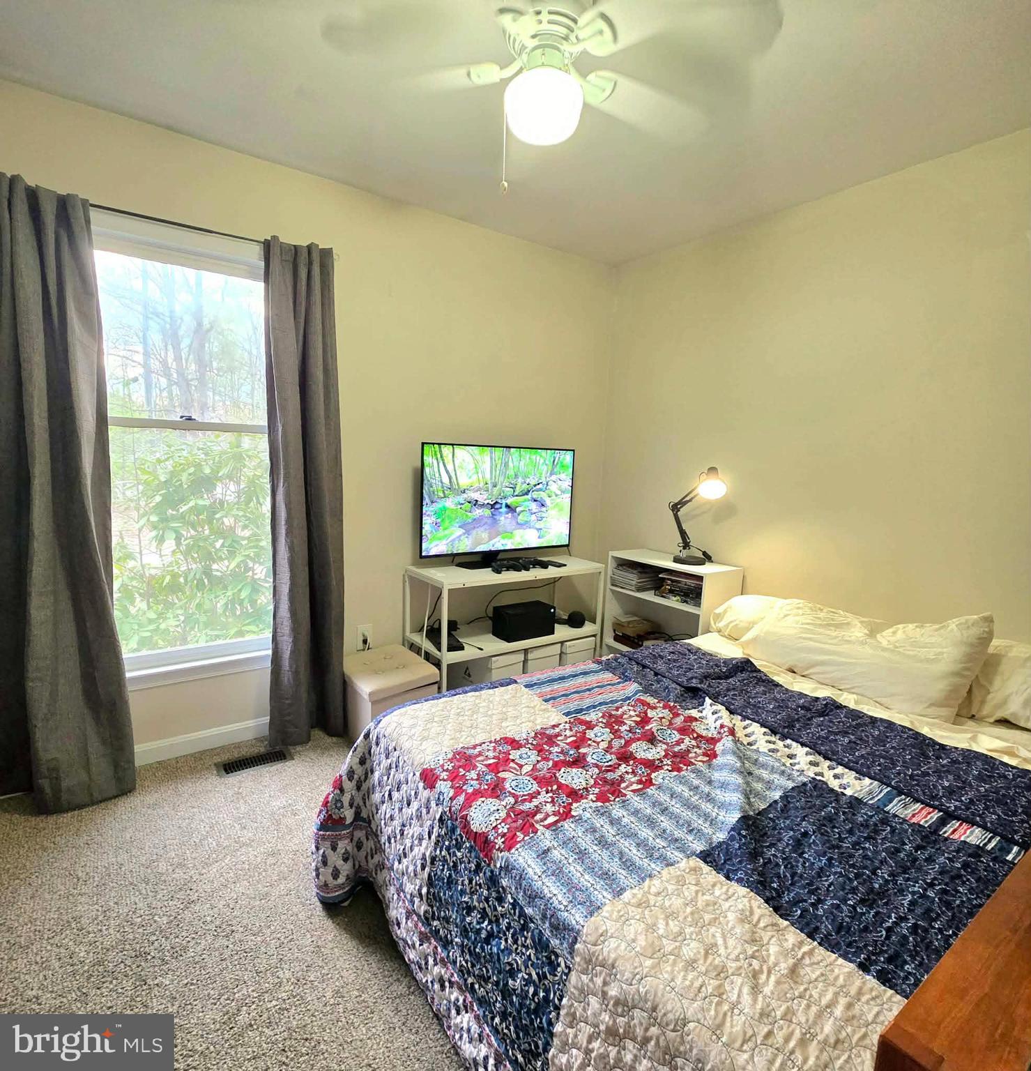 LAKE WILDERNESS - Residential