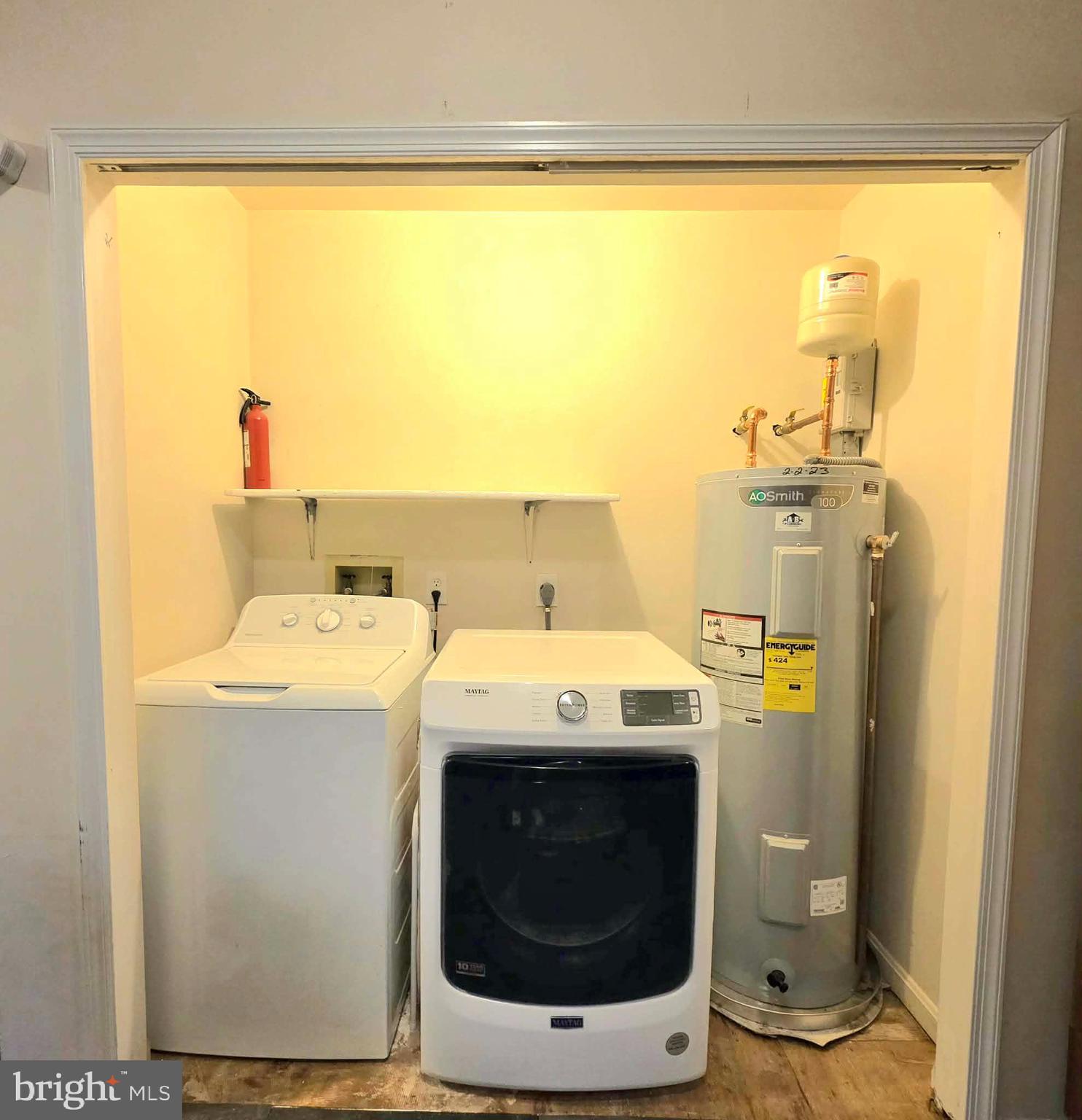 LAKE WILDERNESS - Residential