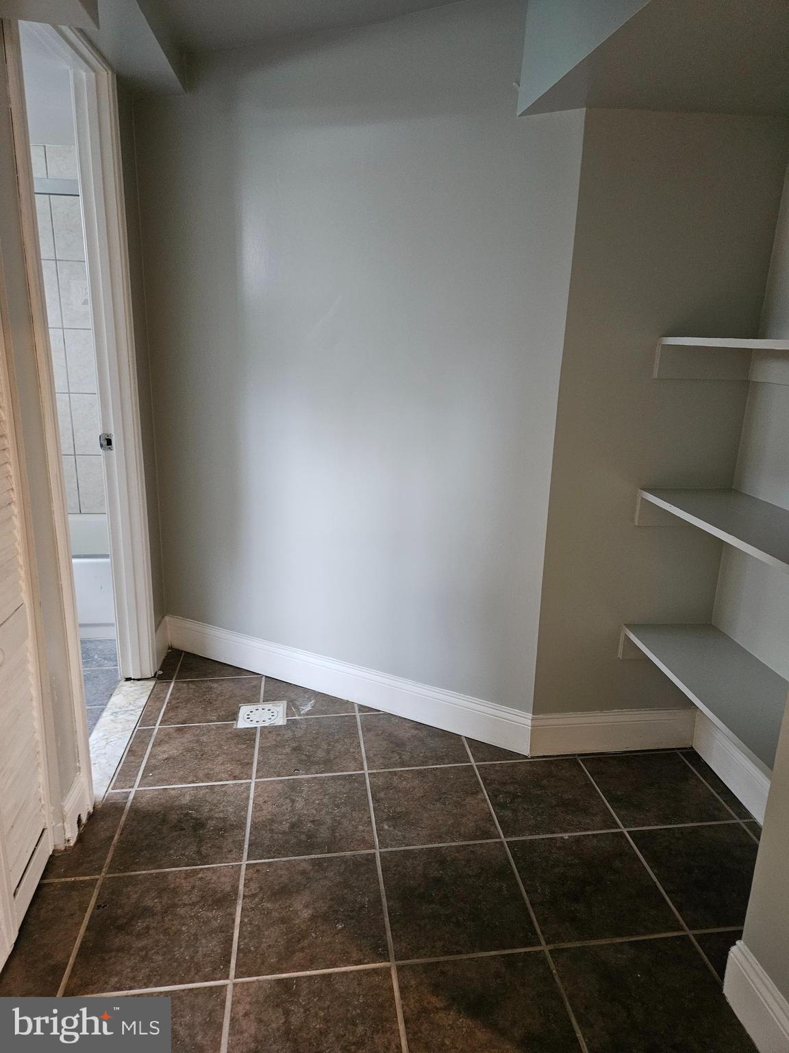 MICHIGAN PARK HILLS - Residential Lease