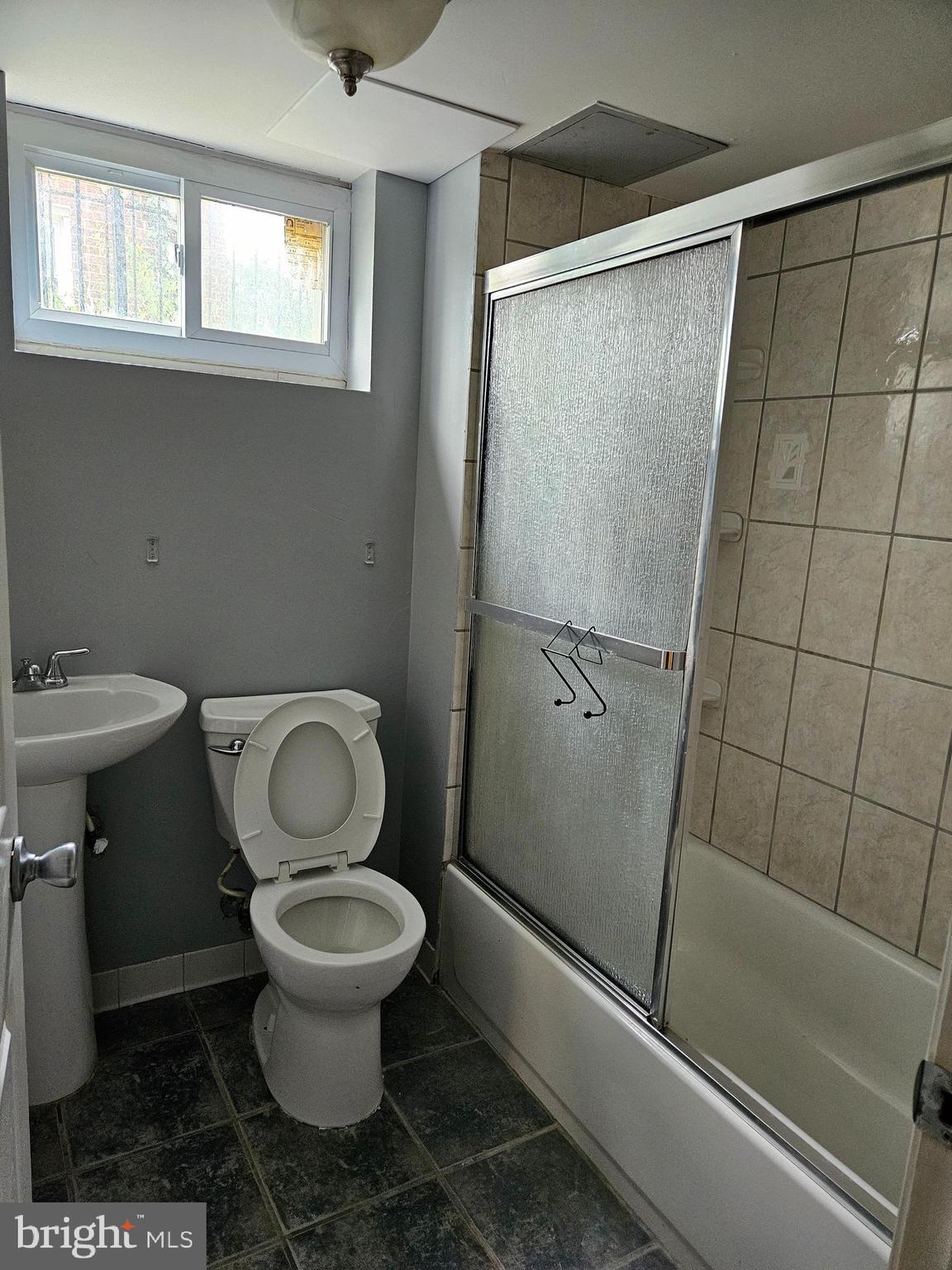 MICHIGAN PARK HILLS - Residential Lease