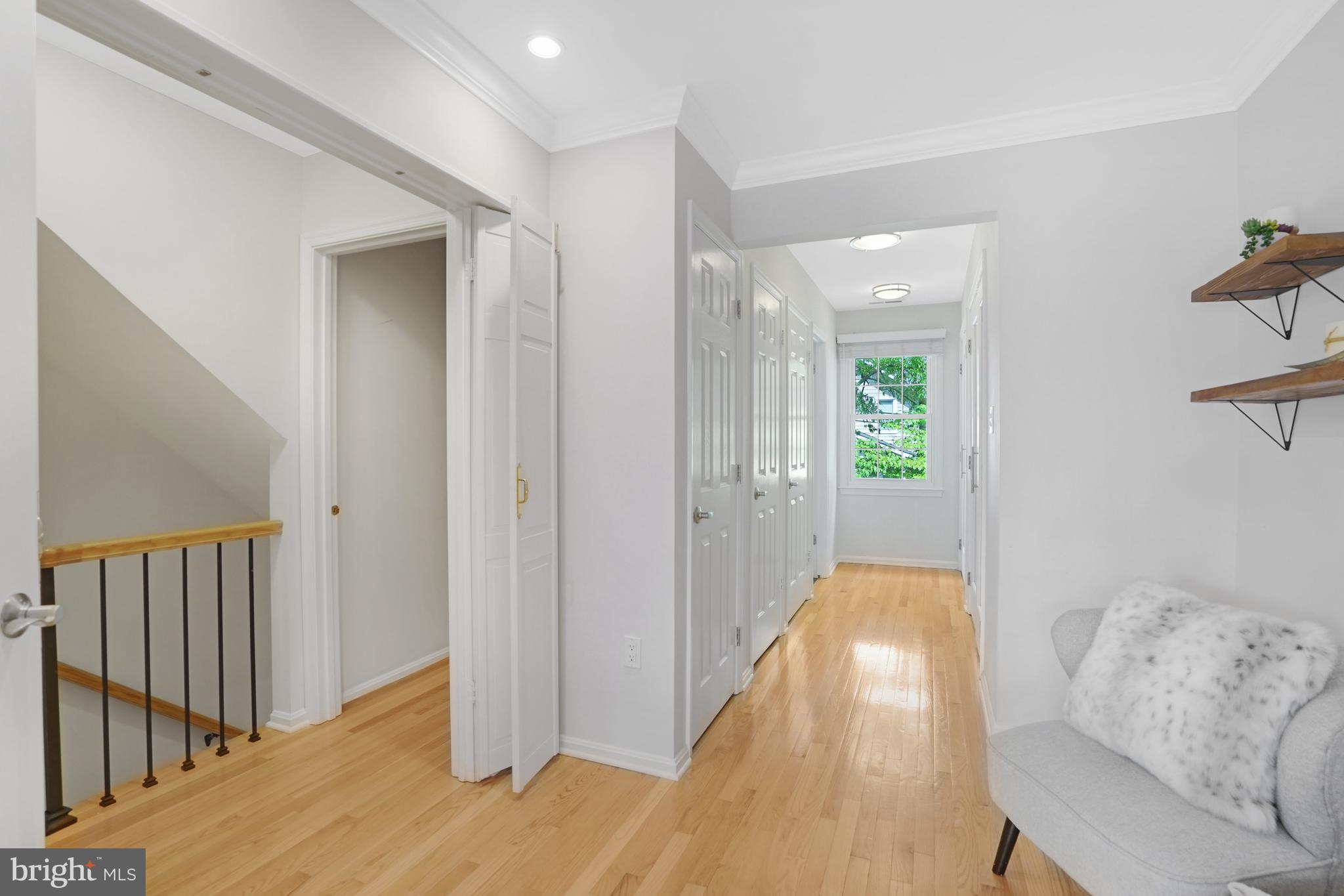 CALVERT COURT - Residential