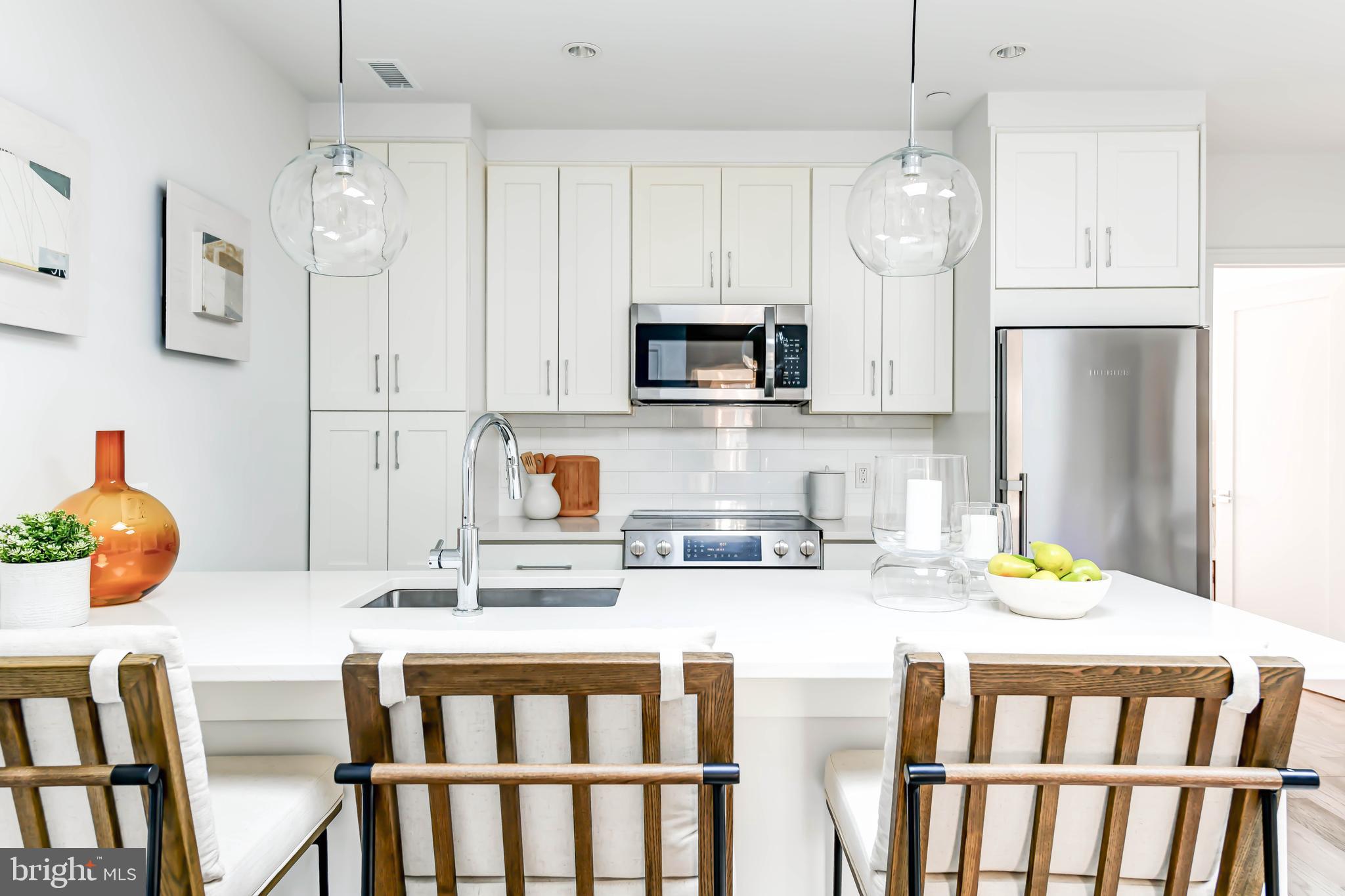 1357 NICHOLSON STREET NW 6