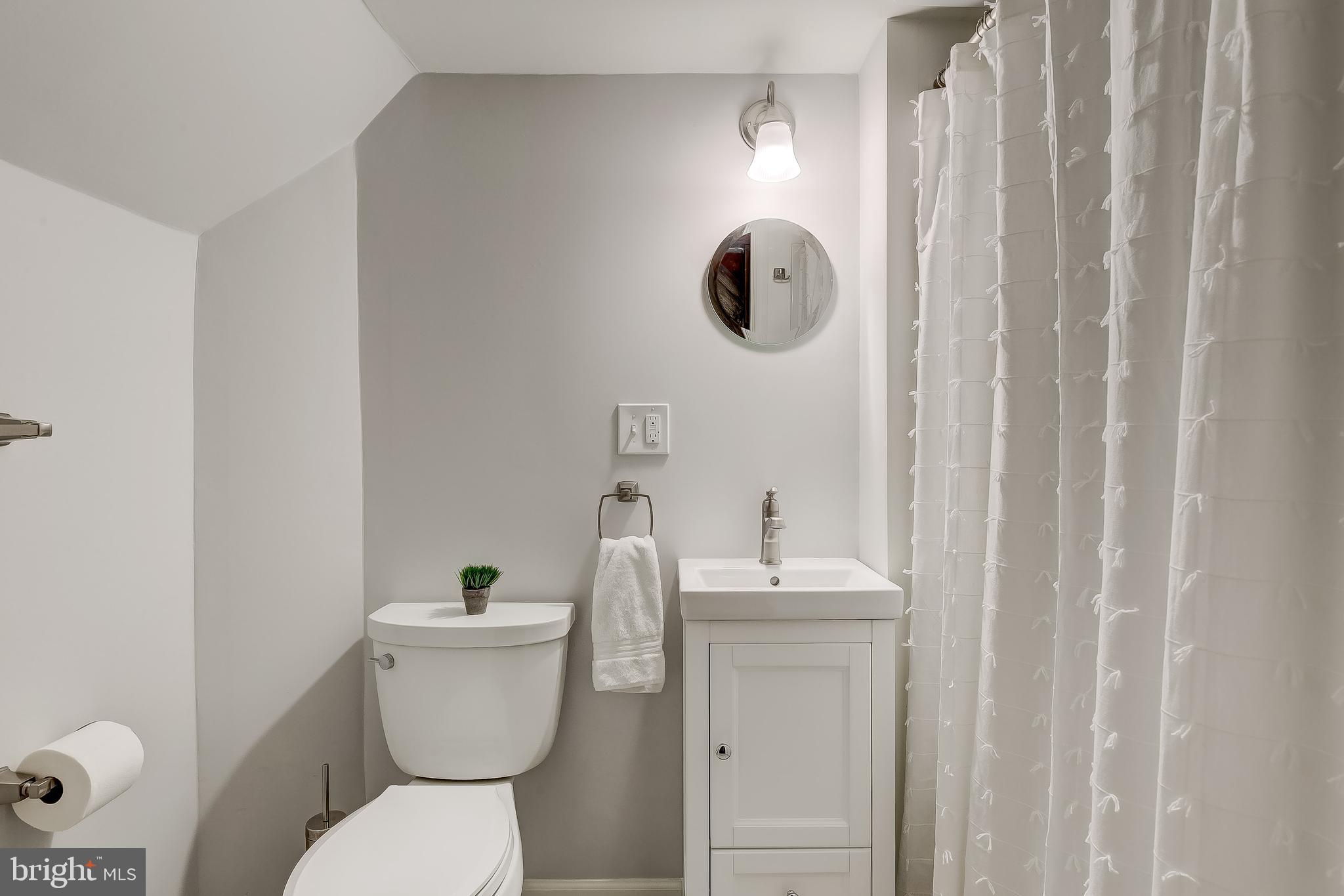 GREATER HOMELAND HISTORIC DISTRICT - Residential