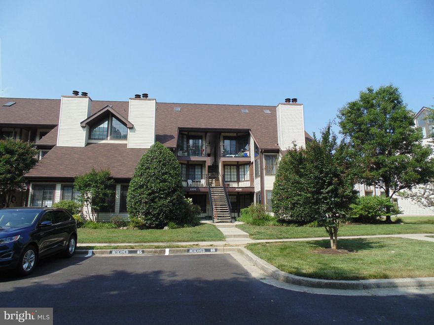 LOVELY HOME W/ NEUTRAL CARPET & PAINT**PREFER NO SMOKING AND NO PETS, WILL CONSIDER CASE BY CASE THOUGH**