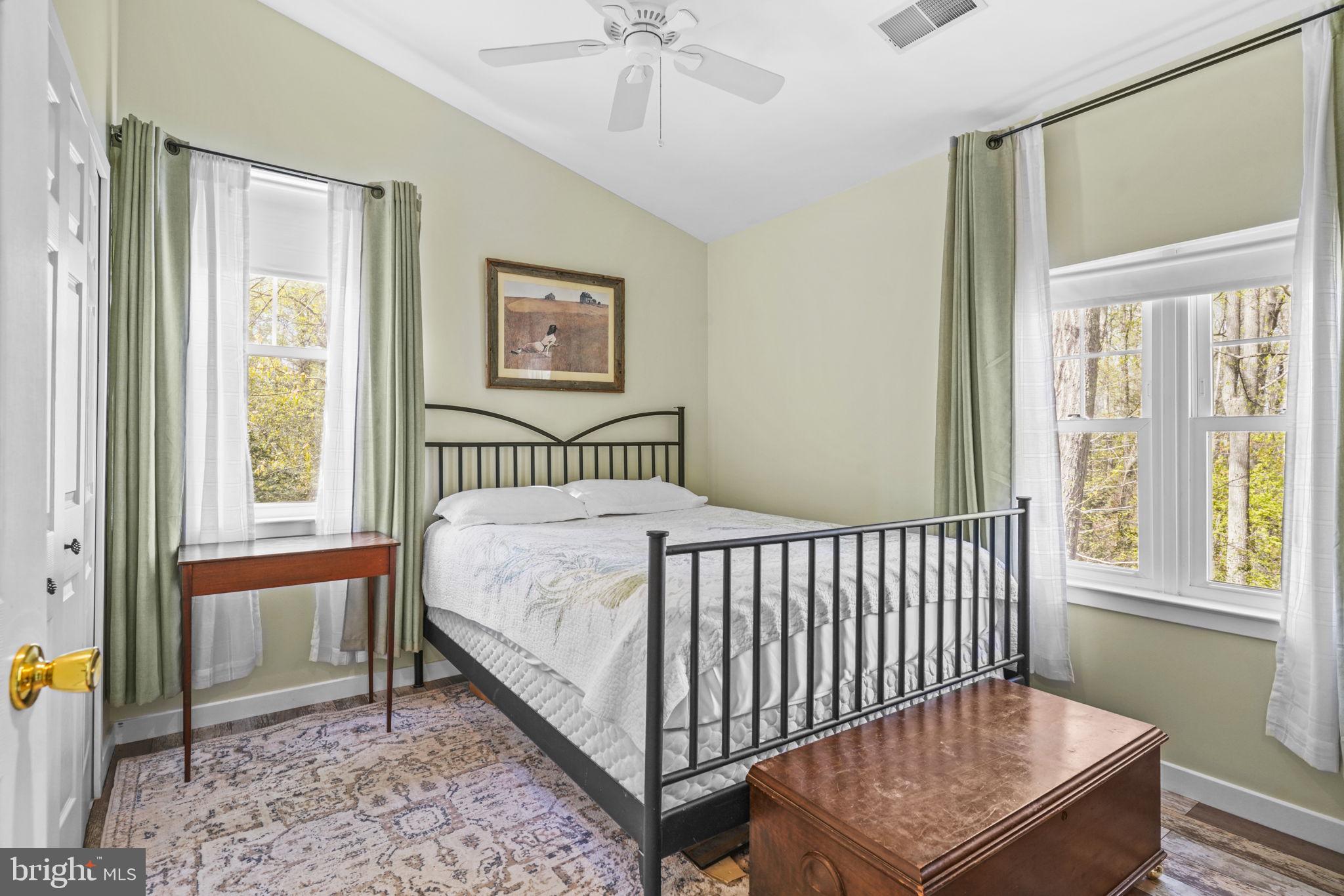 EDGEWATER BEACH - Residential